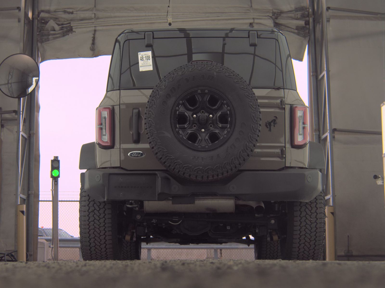 FORD BRONCO - 8