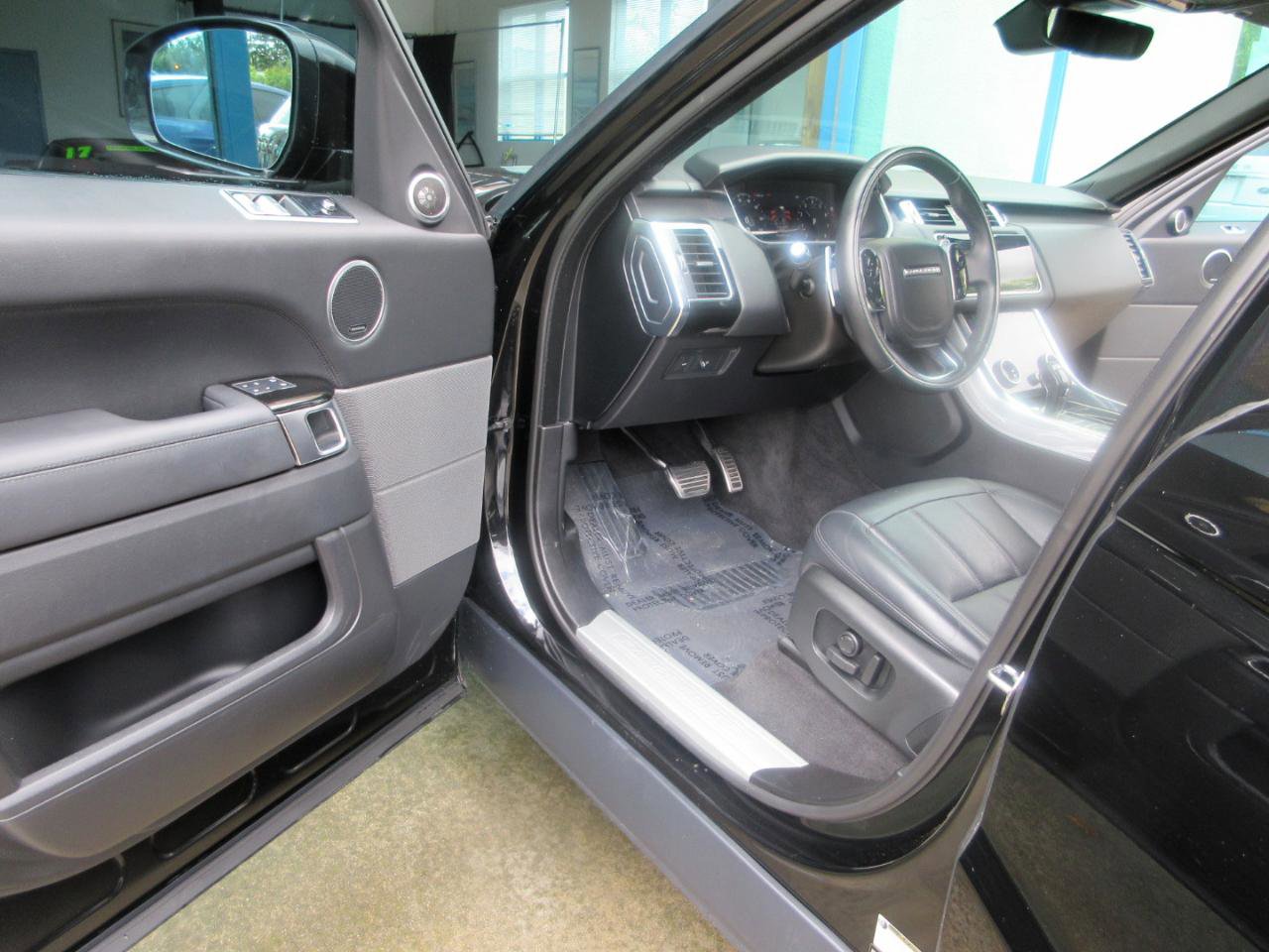 2022 Land Rover Range Rover Sport HSE Silver Edition AWD