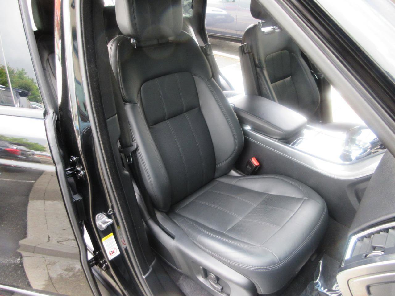 2022 Land Rover Range Rover Sport HSE Silver Edition AWD