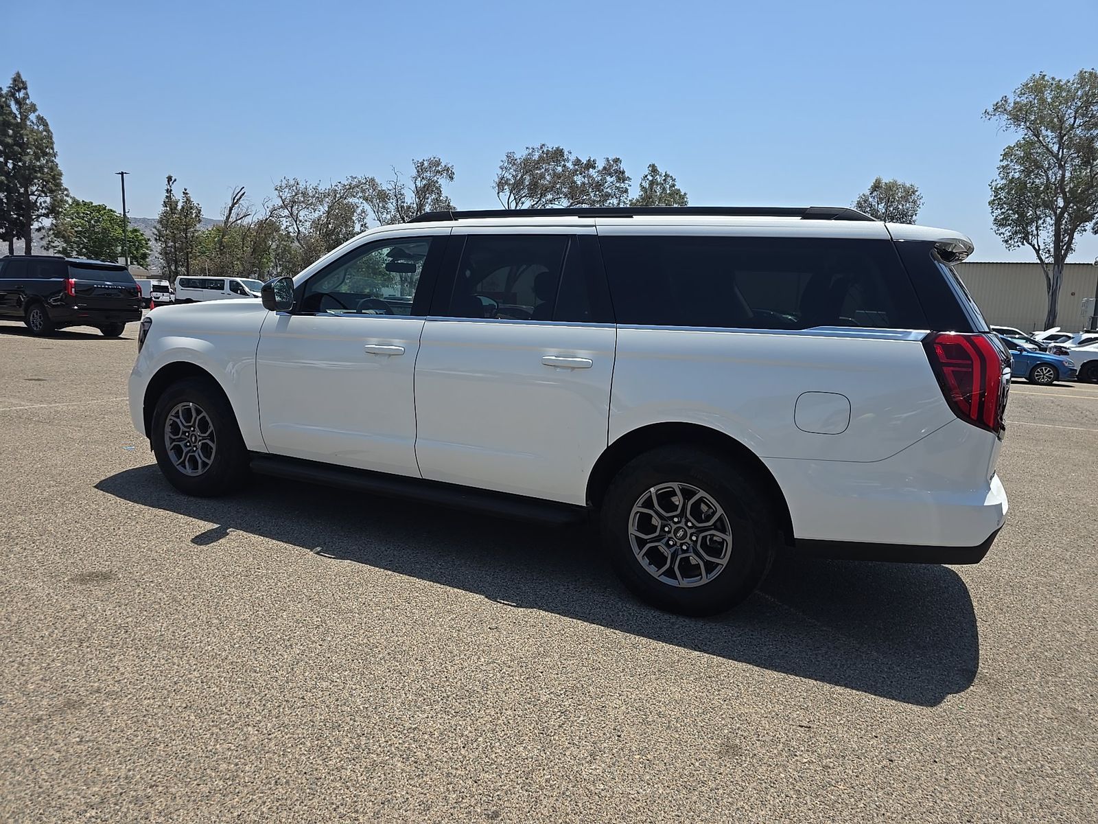FORD EXPEDITION MAX - 7
