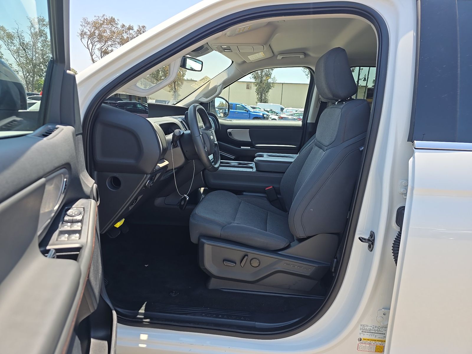 FORD EXPEDITION MAX - 8