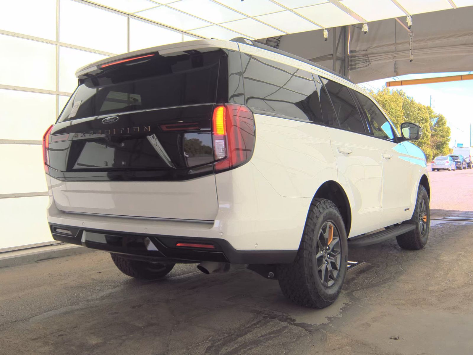 FORD EXPEDITION - 6