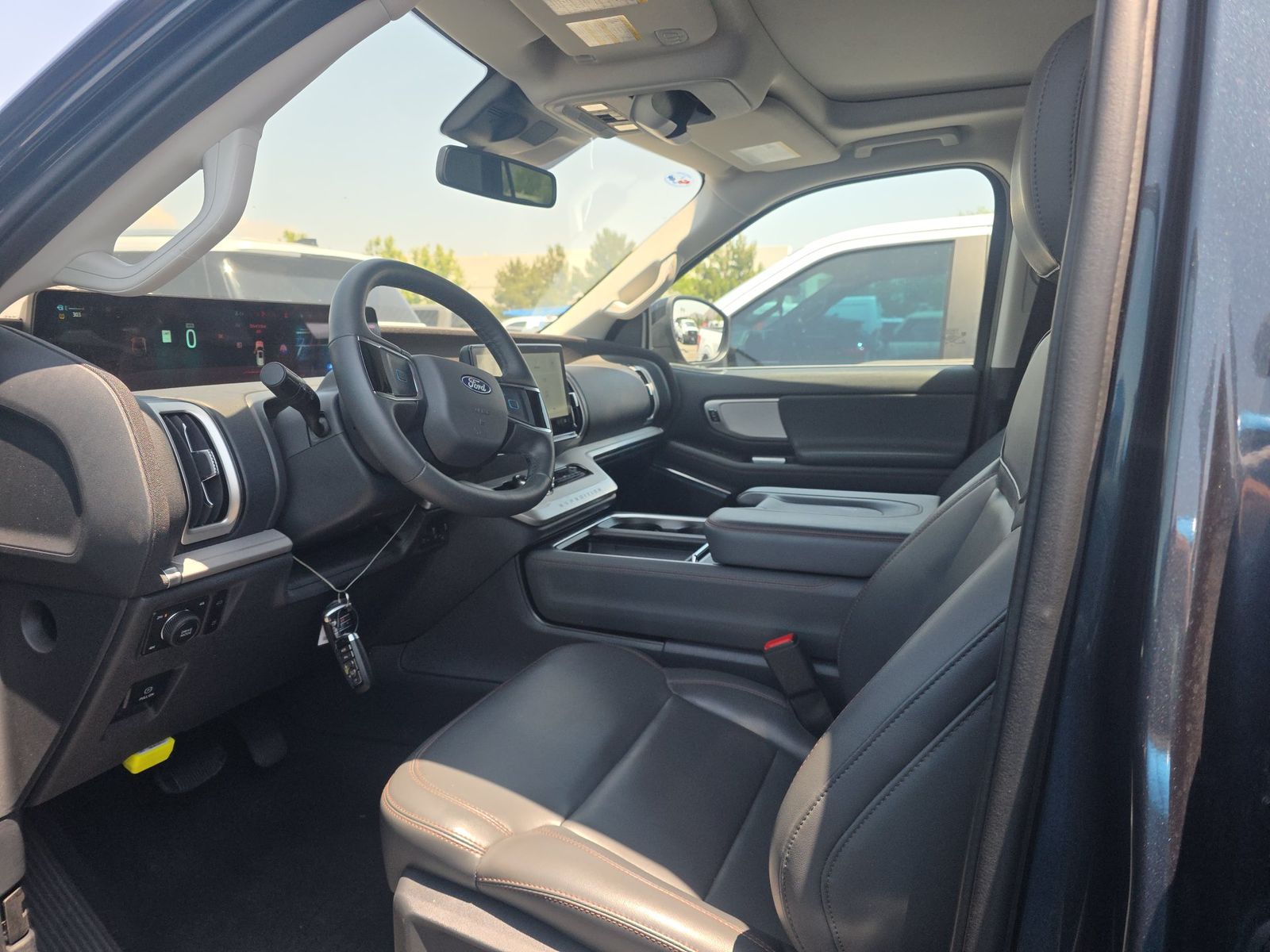 FORD EXPEDITION - 8