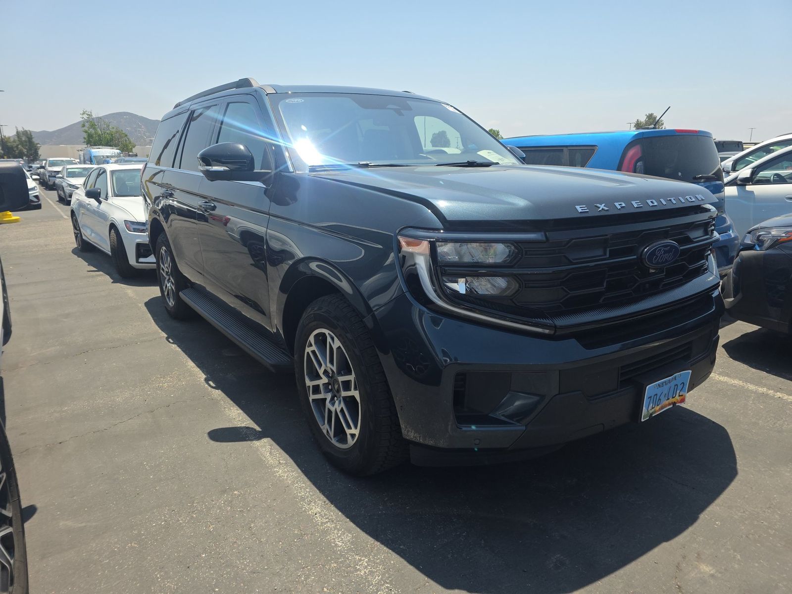 FORD EXPEDITION - 4