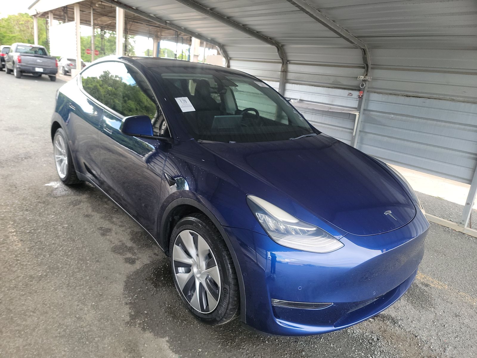 TESLA MODEL Y - 4