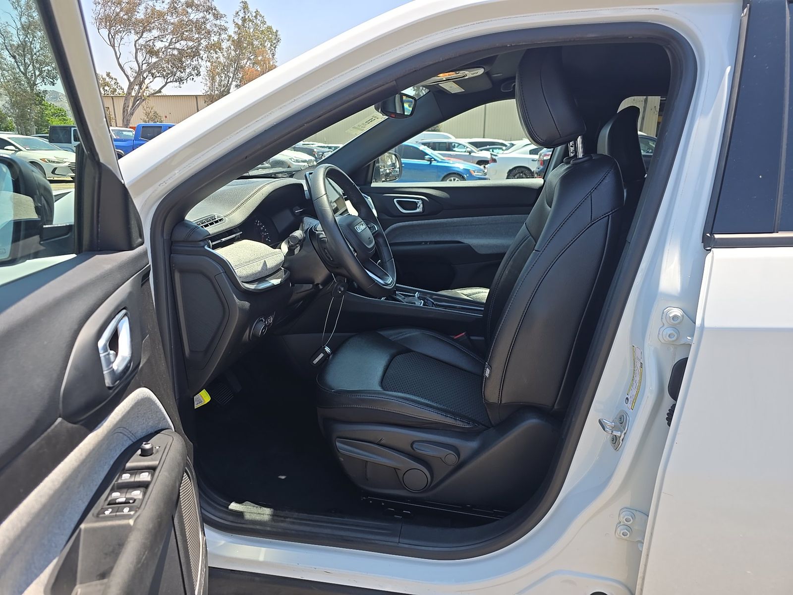 2024 Jeep Compass Latitude AWD