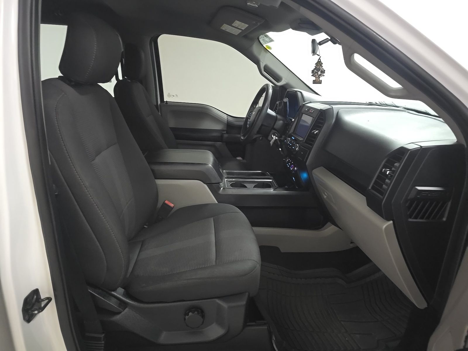 FORD F-150 - 9