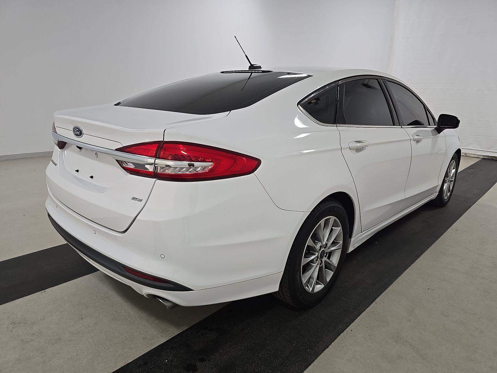 FORD FUSION - 5
