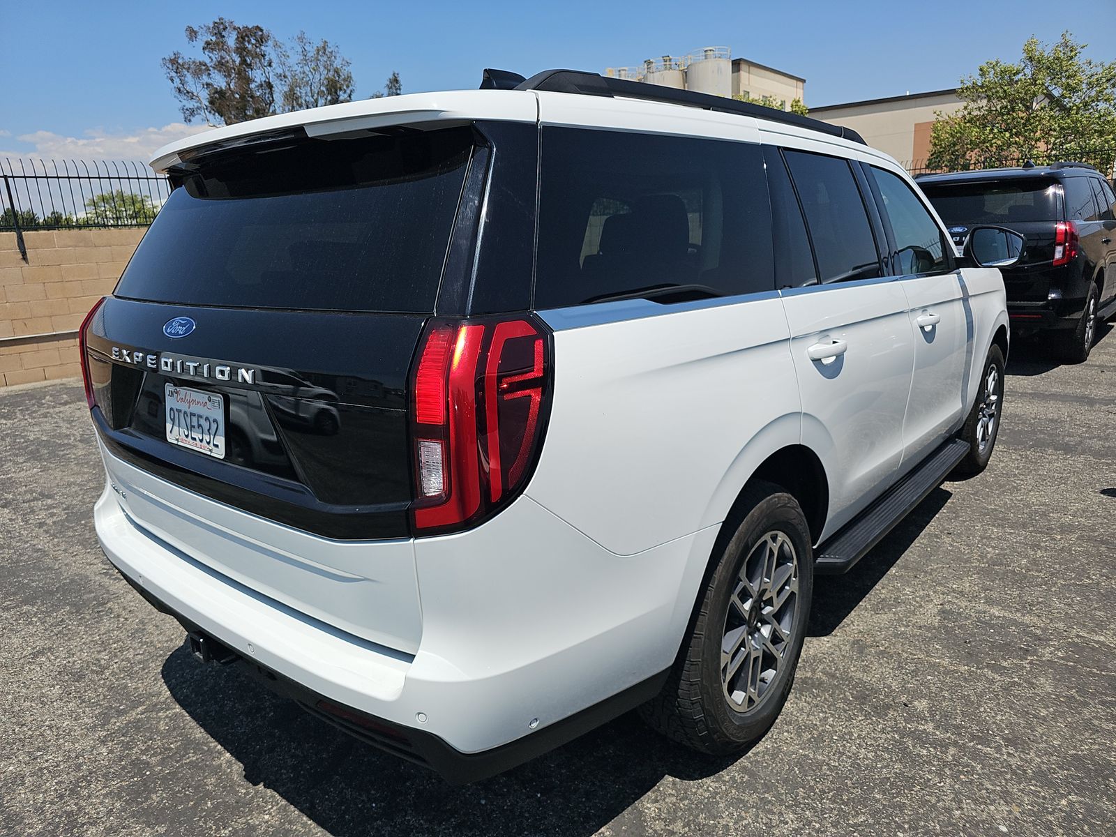 FORD EXPEDITION - 5
