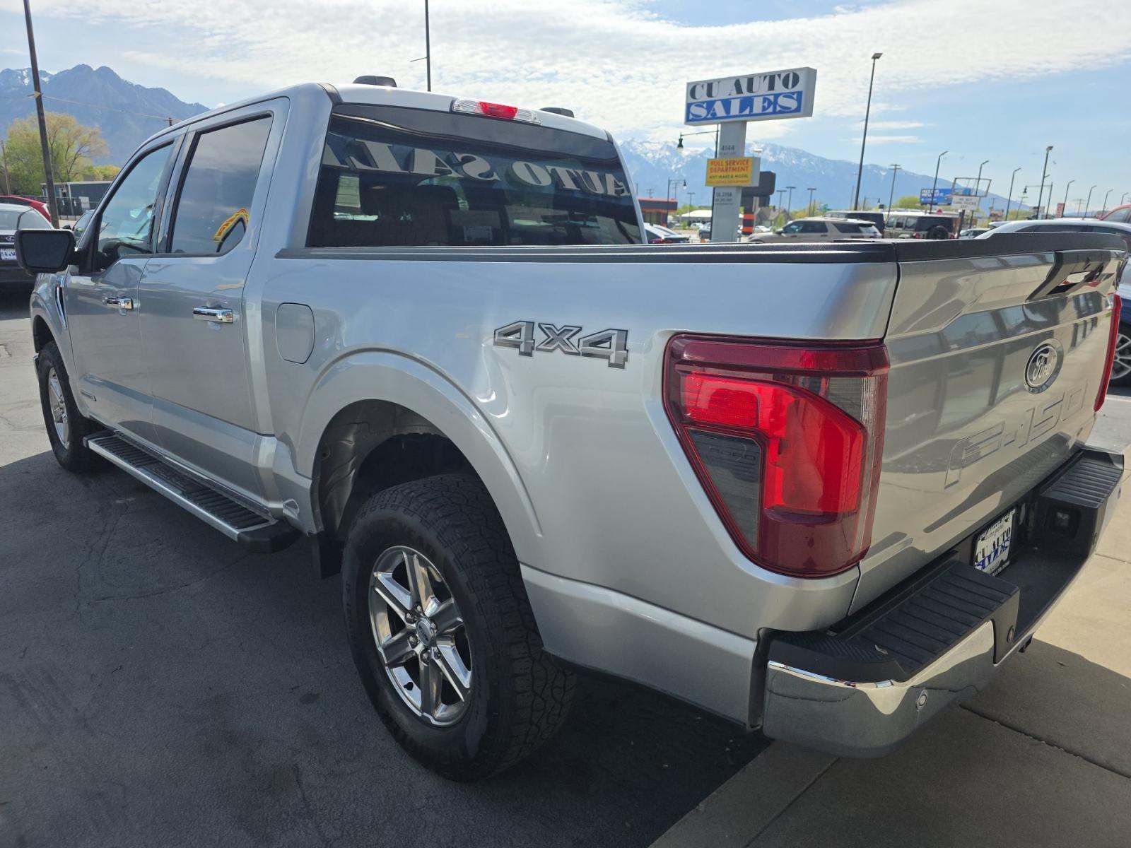 FORD F-150 - 4