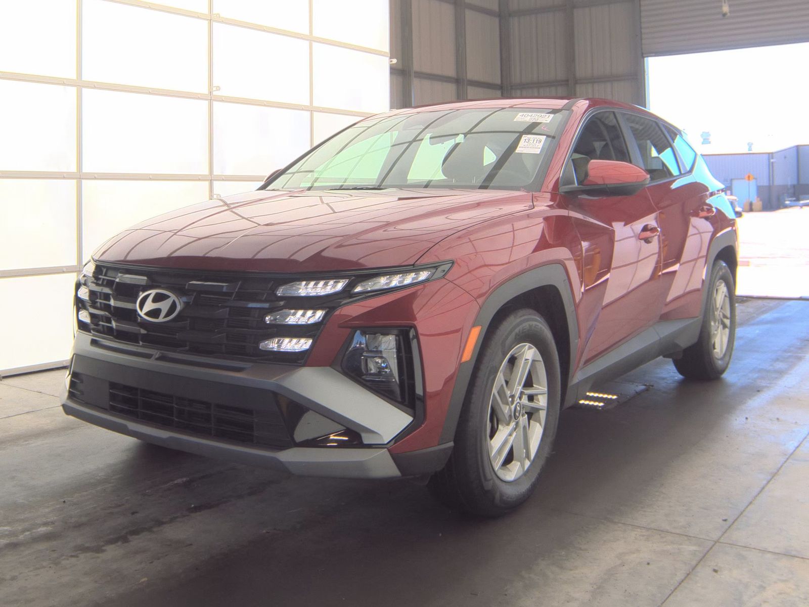 HYUNDAI TUCSON - 1