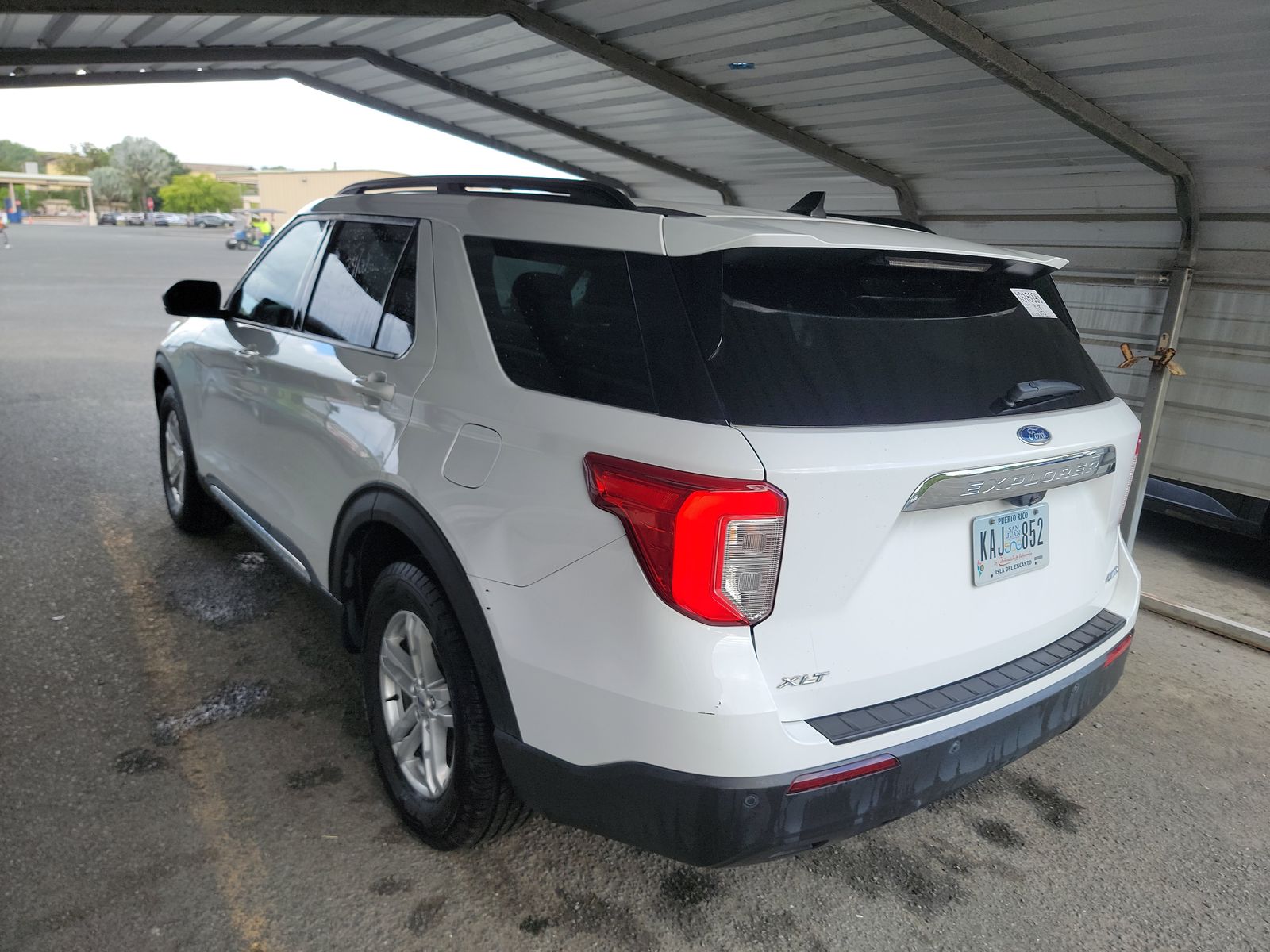 FORD EXPLORER - 7