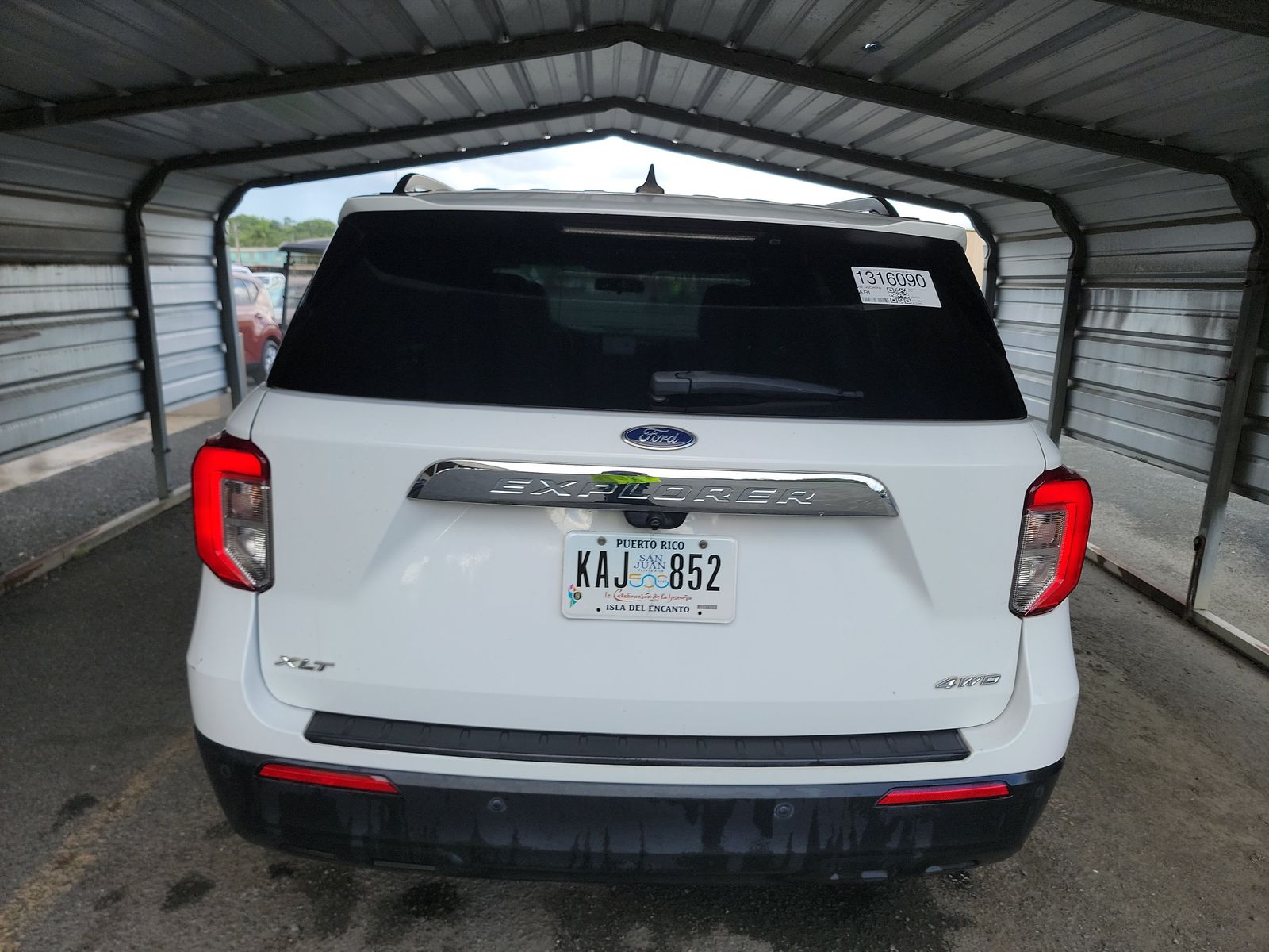 FORD EXPLORER - 6