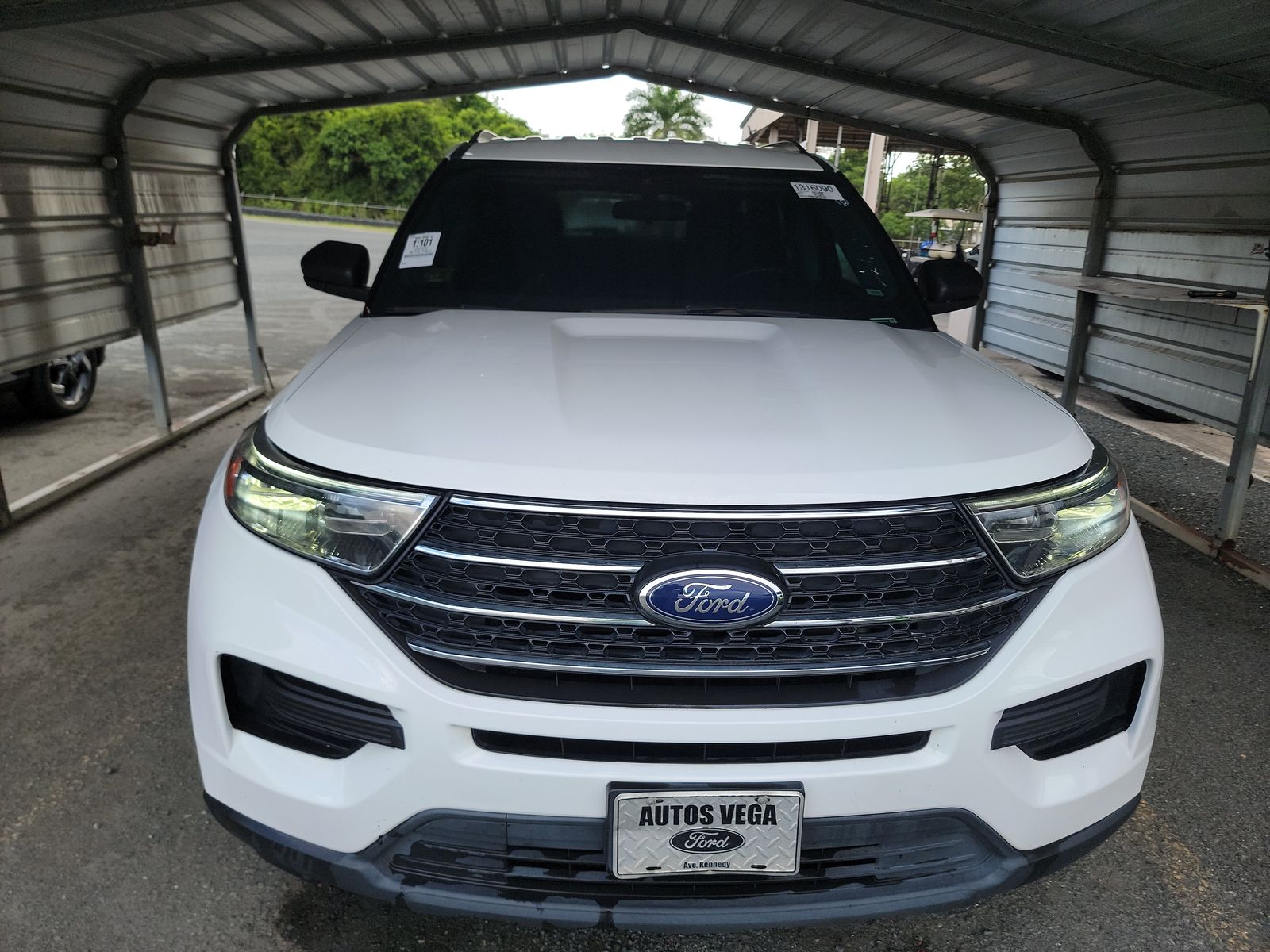 FORD EXPLORER - 3