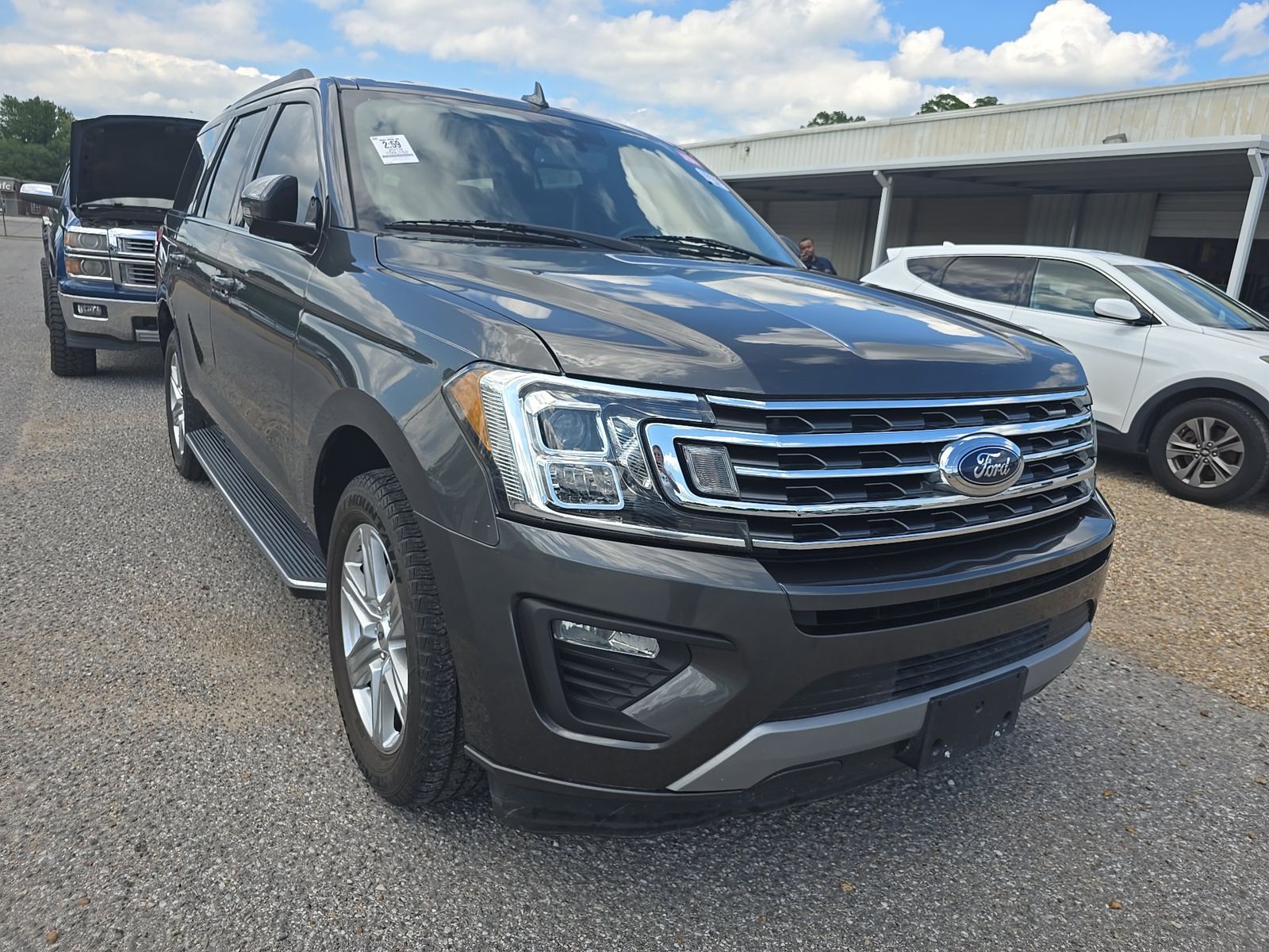 FORD EXPEDITION - 4