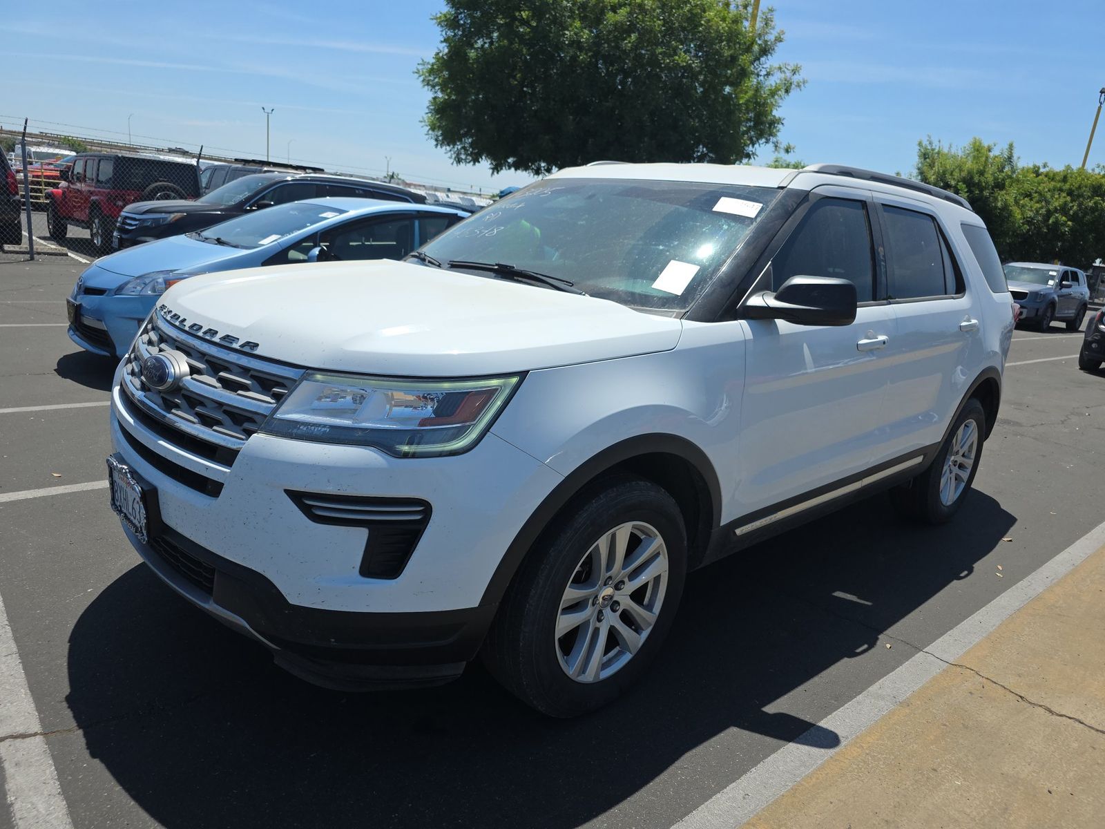 FORD EXPLORER - 1