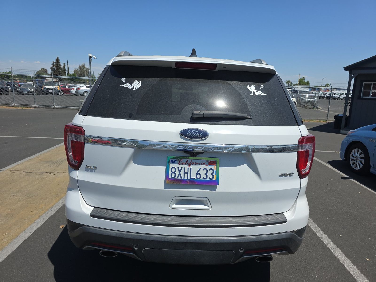 FORD EXPLORER - 6