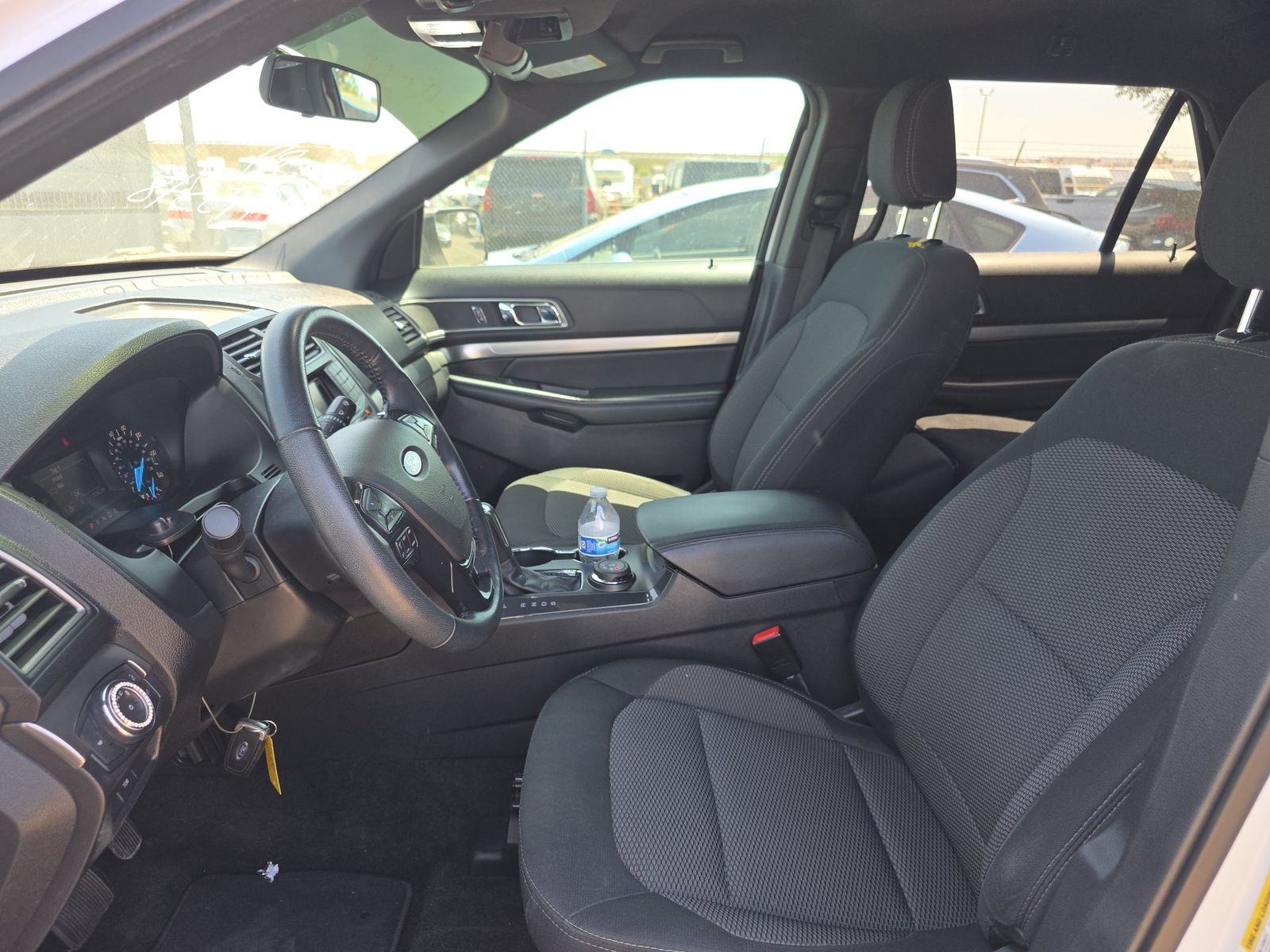 FORD EXPLORER - 8