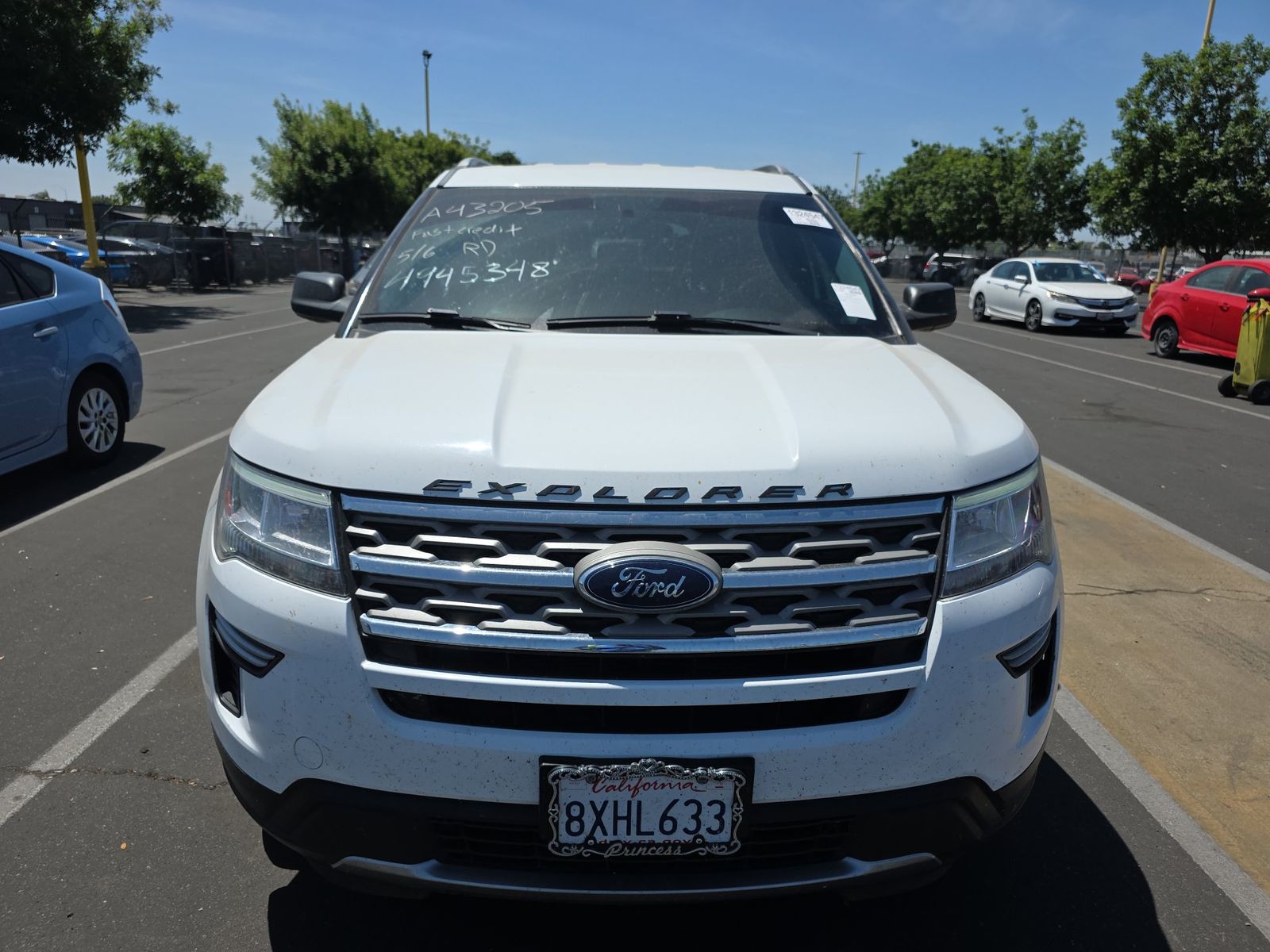 FORD EXPLORER - 3