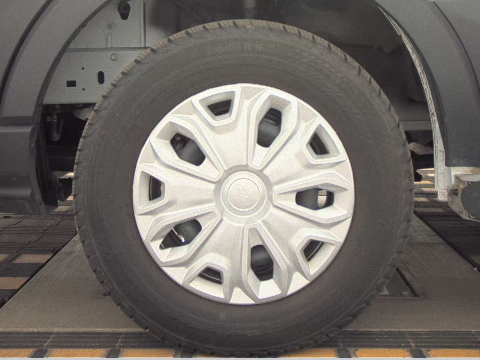 FORD TRANSIT 250 - 10
