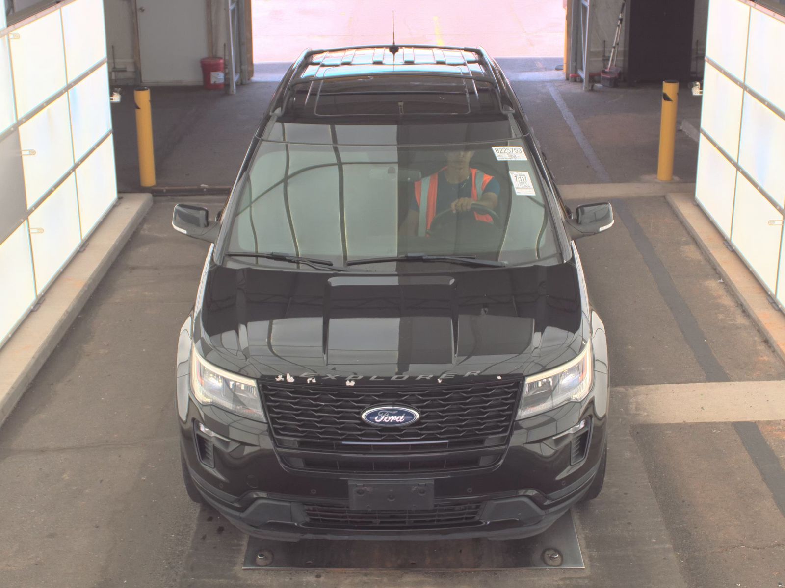 FORD EXPLORER - 3