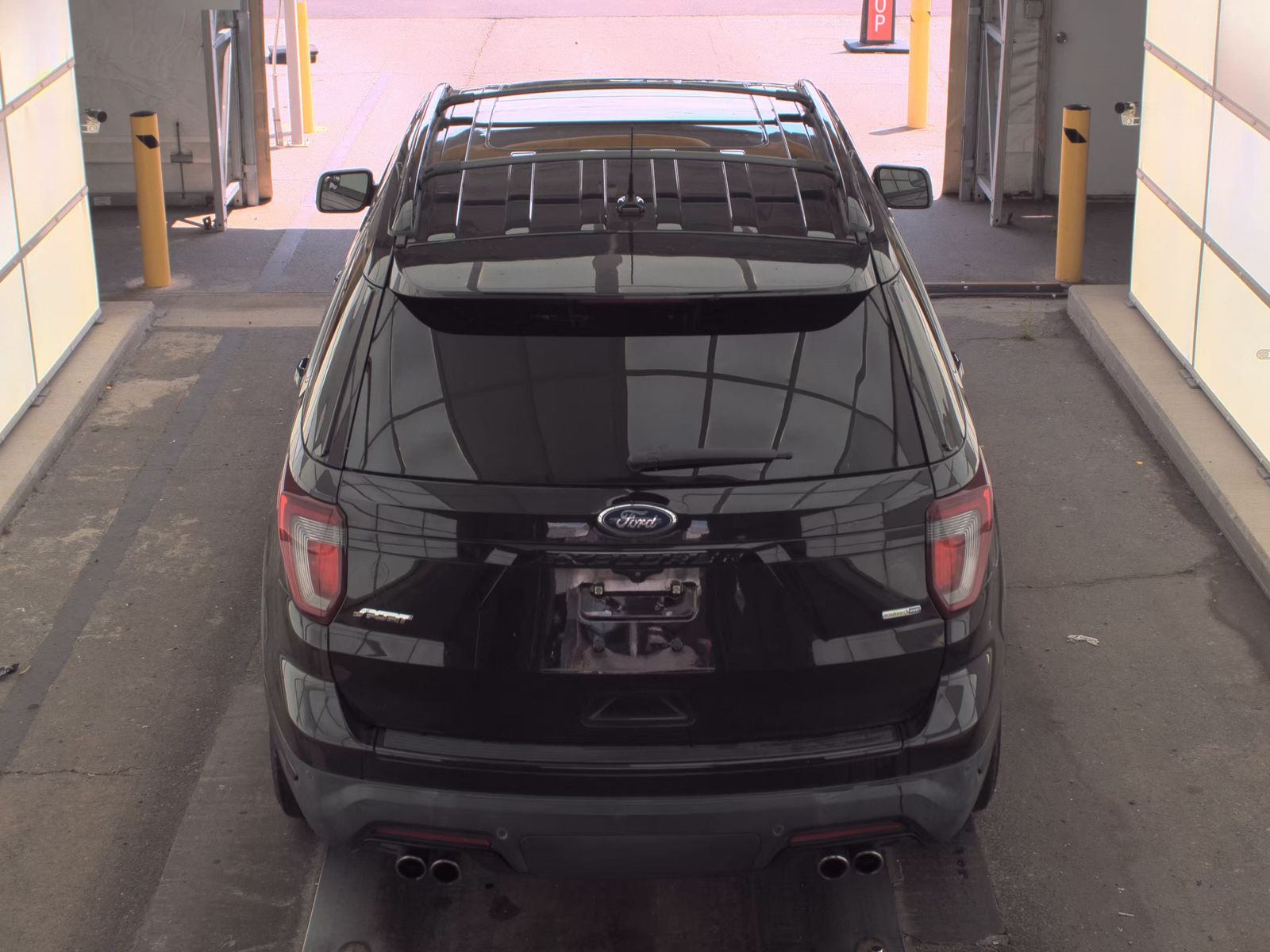 FORD EXPLORER - 6