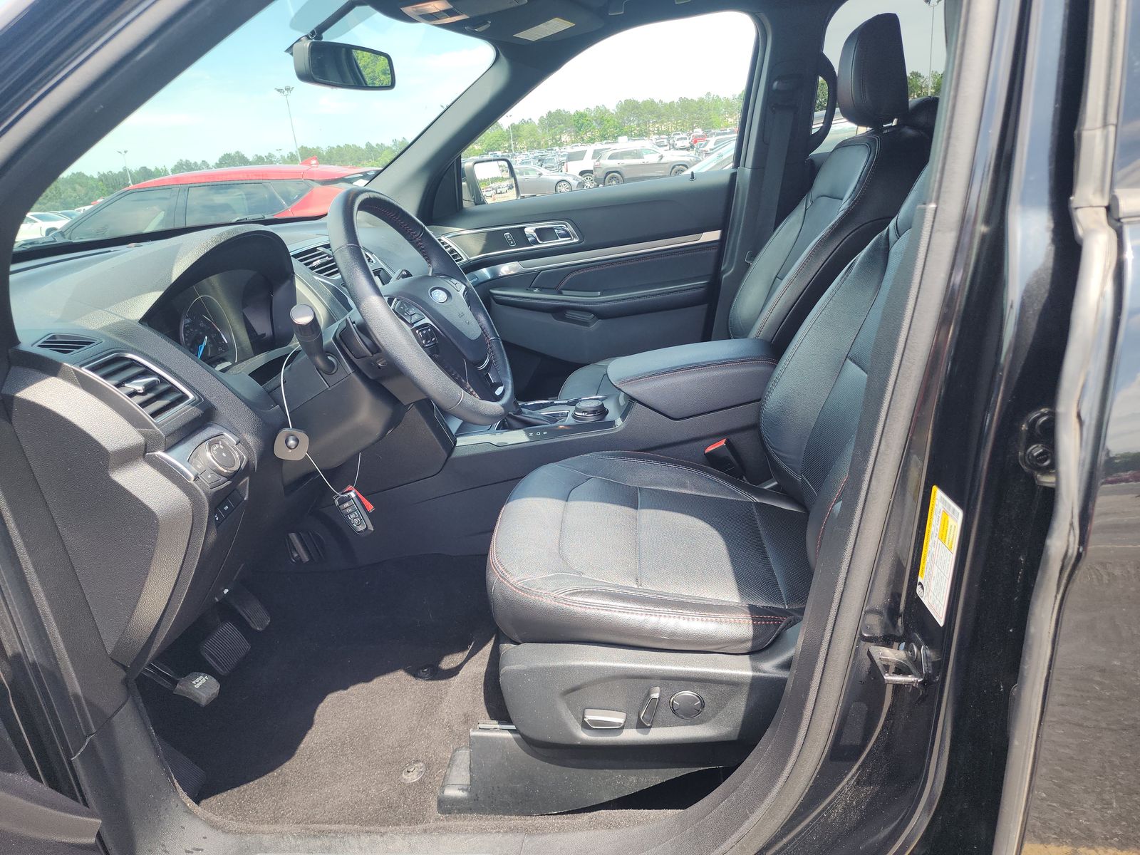 FORD EXPLORER - 8