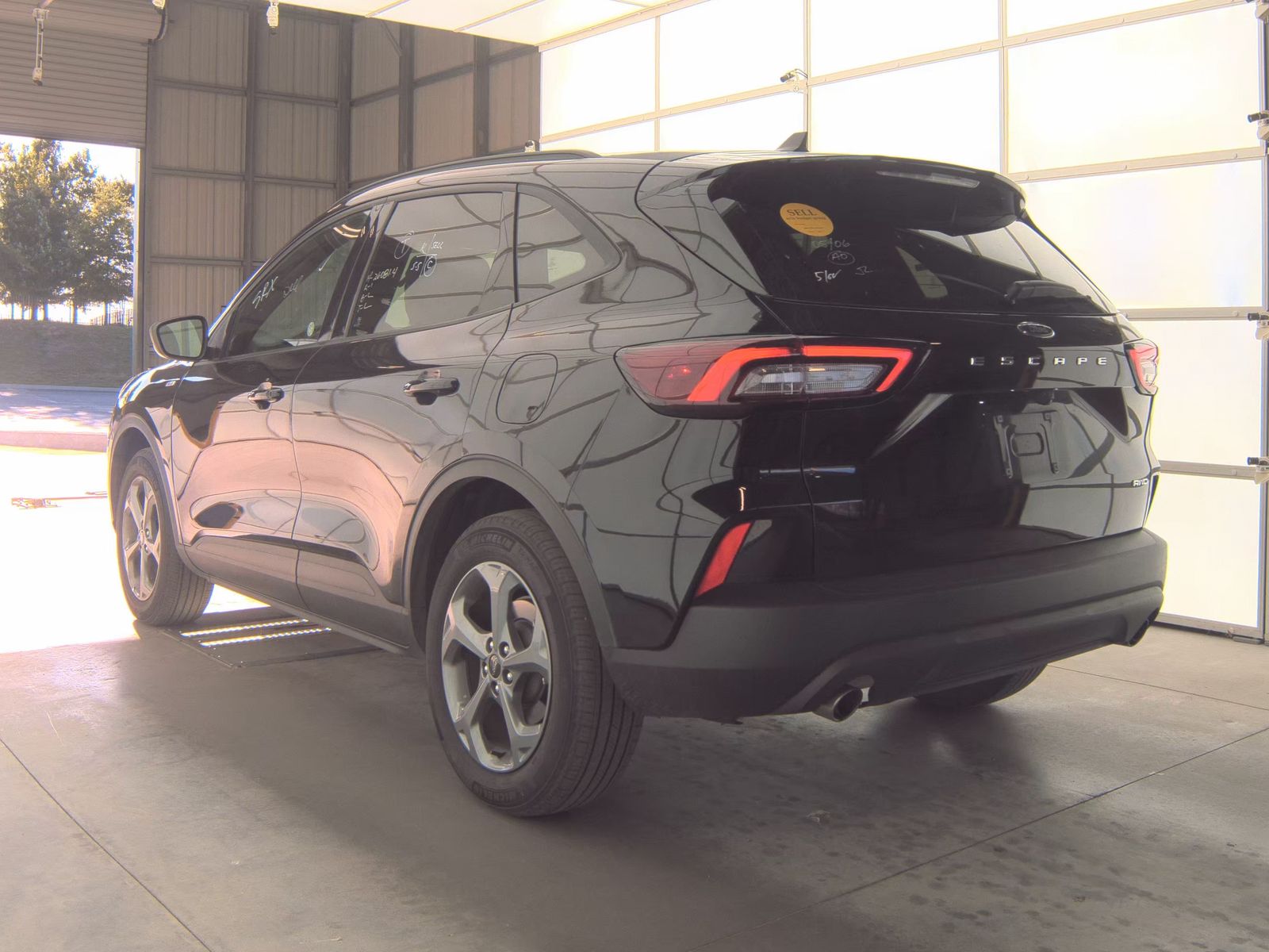FORD ESCAPE - 7