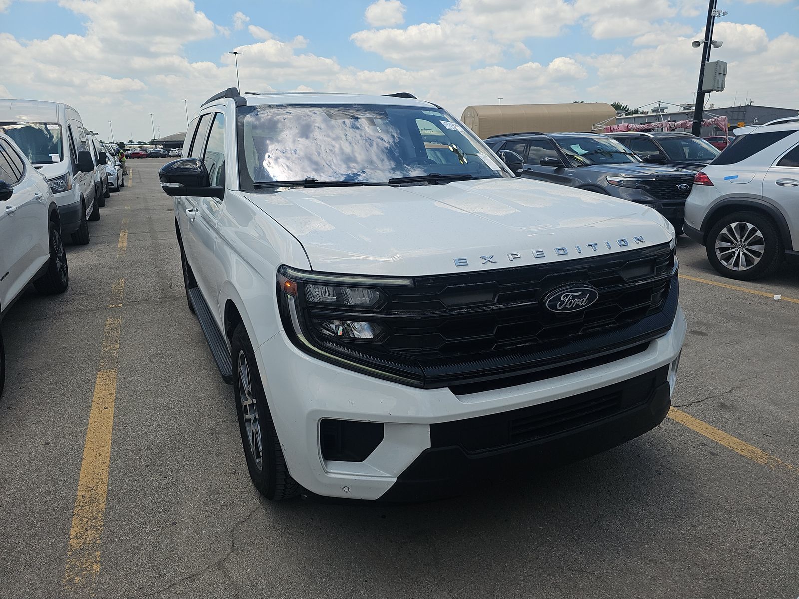FORD EXPEDITION - 3