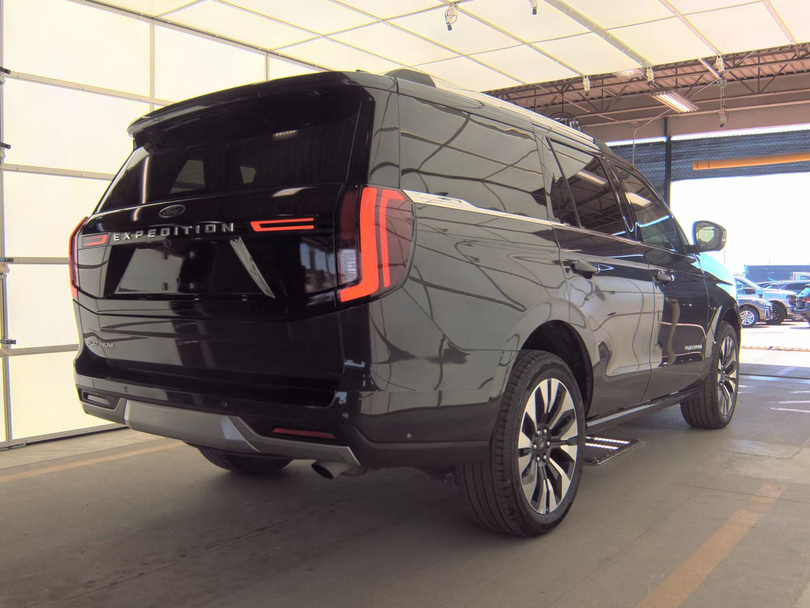 FORD EXPEDITION - 6