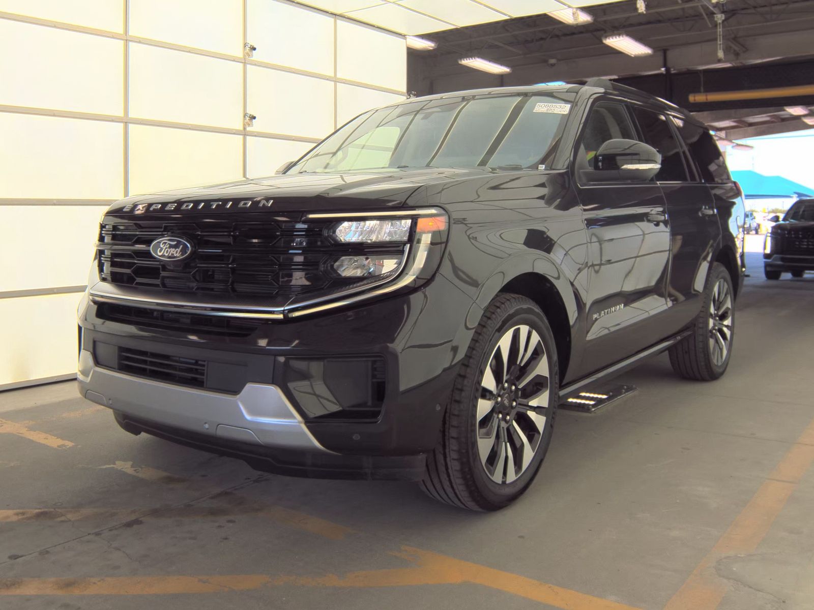 FORD EXPEDITION - 1