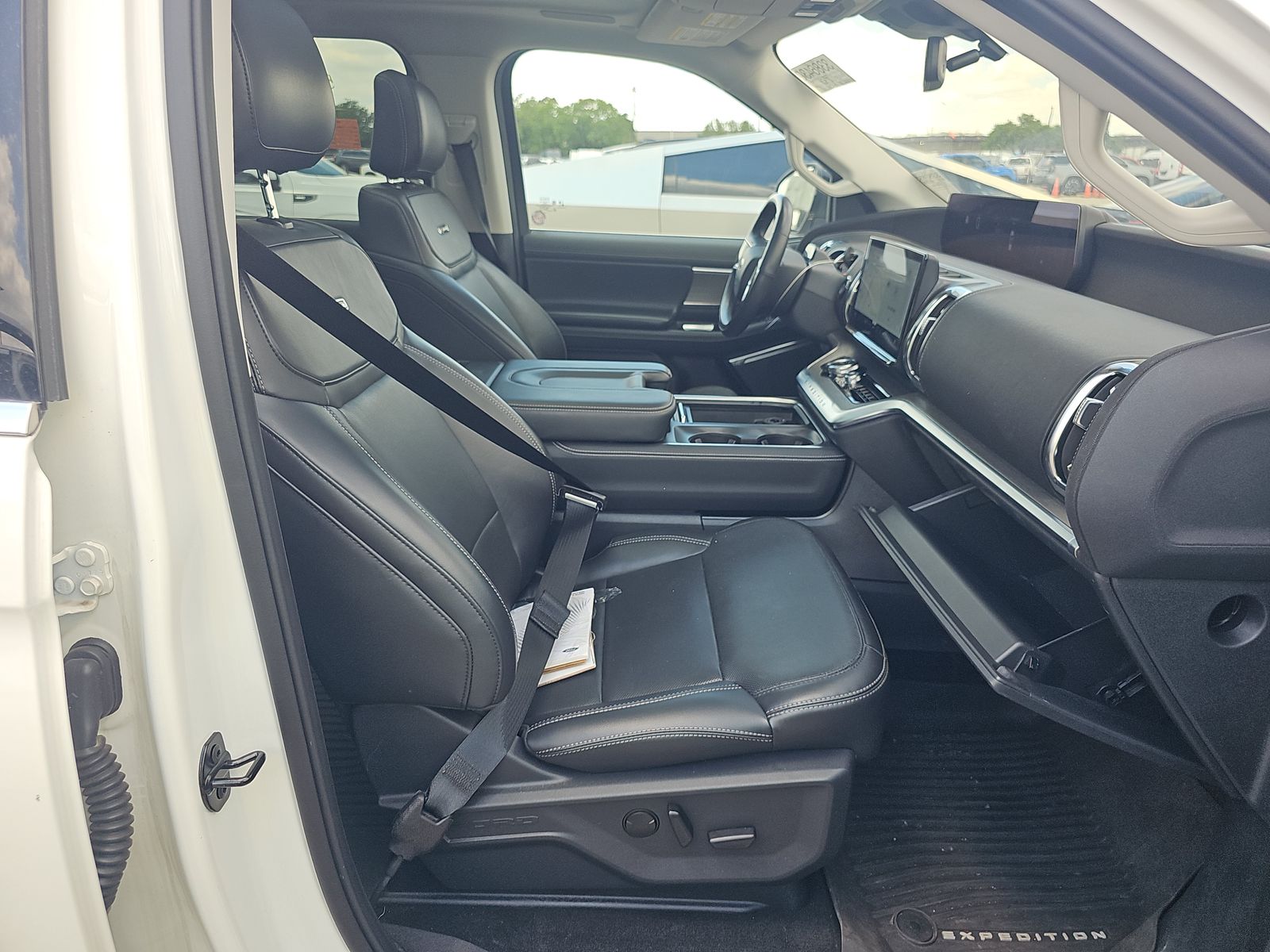 FORD EXPEDITION MAX - 9