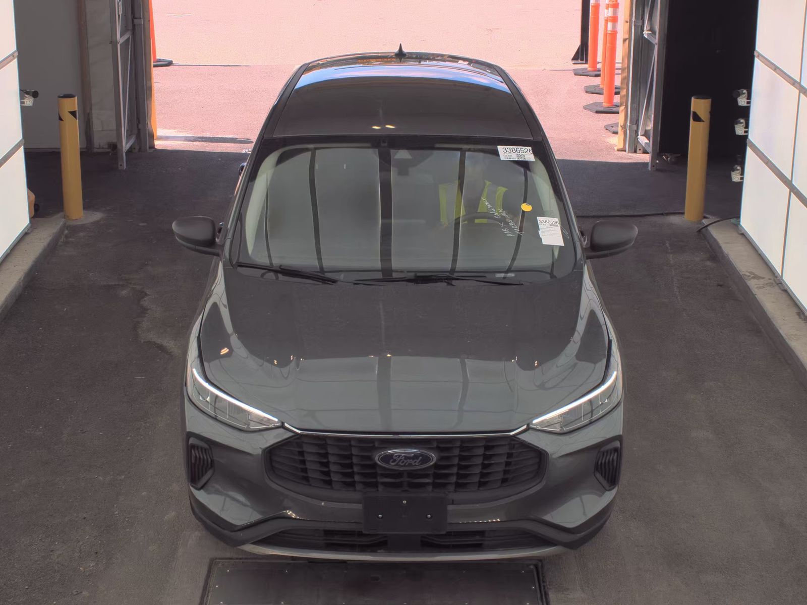 FORD ESCAPE - 3