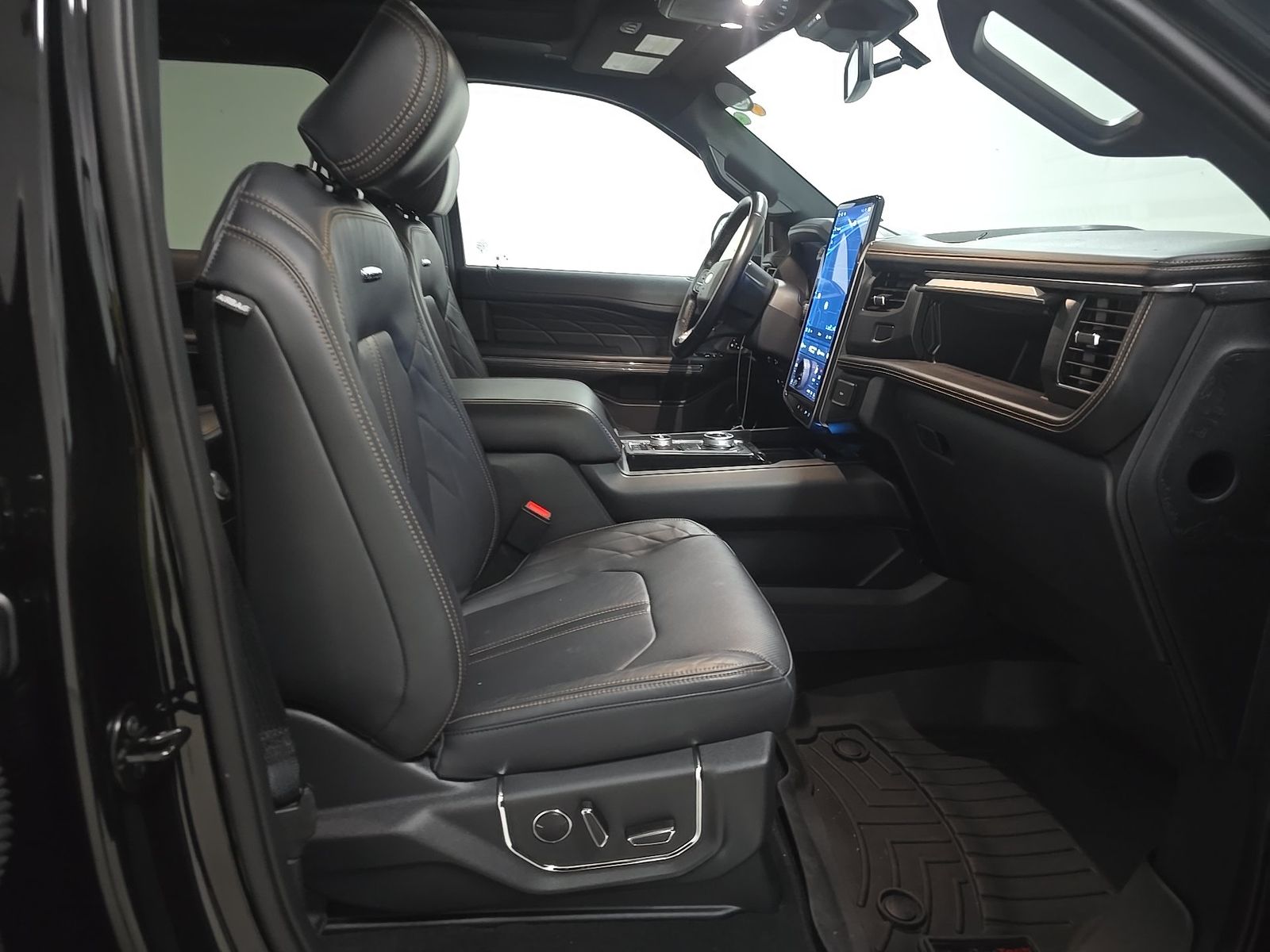 FORD EXPEDITION MAX - 9
