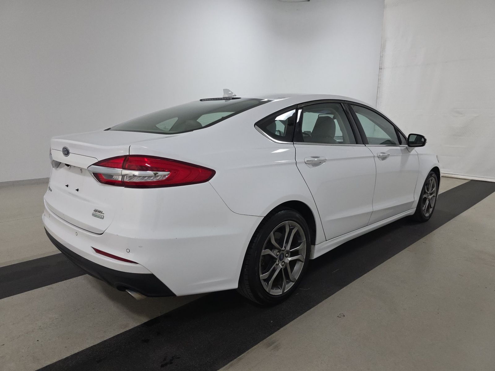 FORD FUSION - 5