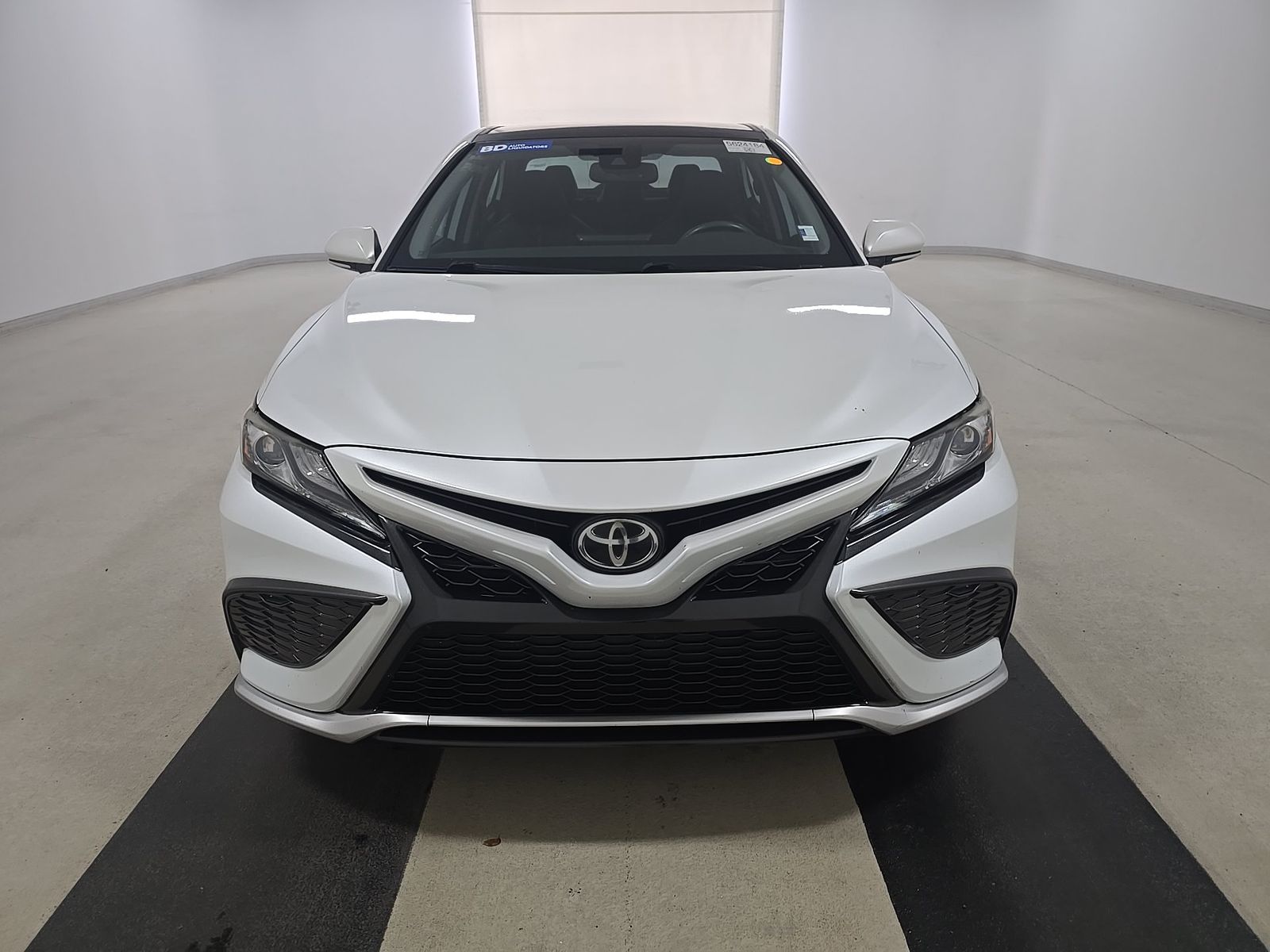 TOYOTA CAMRY - 3