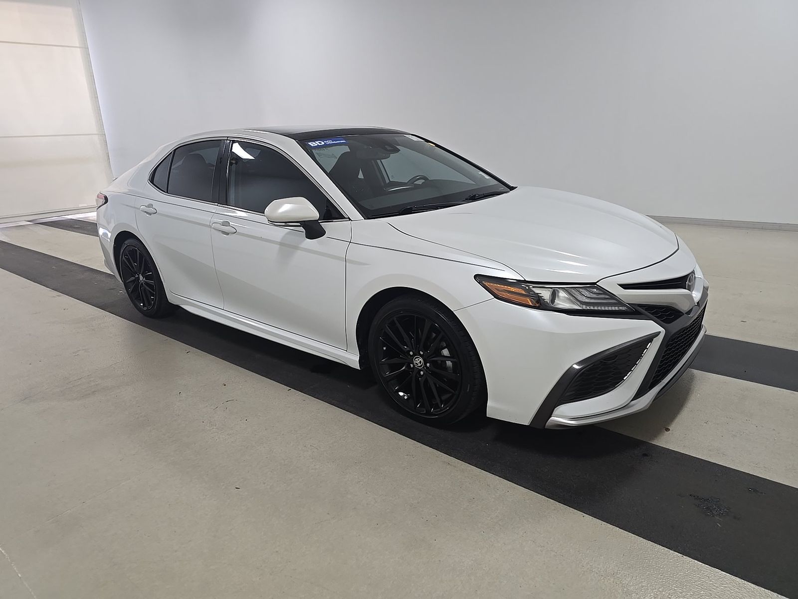 TOYOTA CAMRY - 4