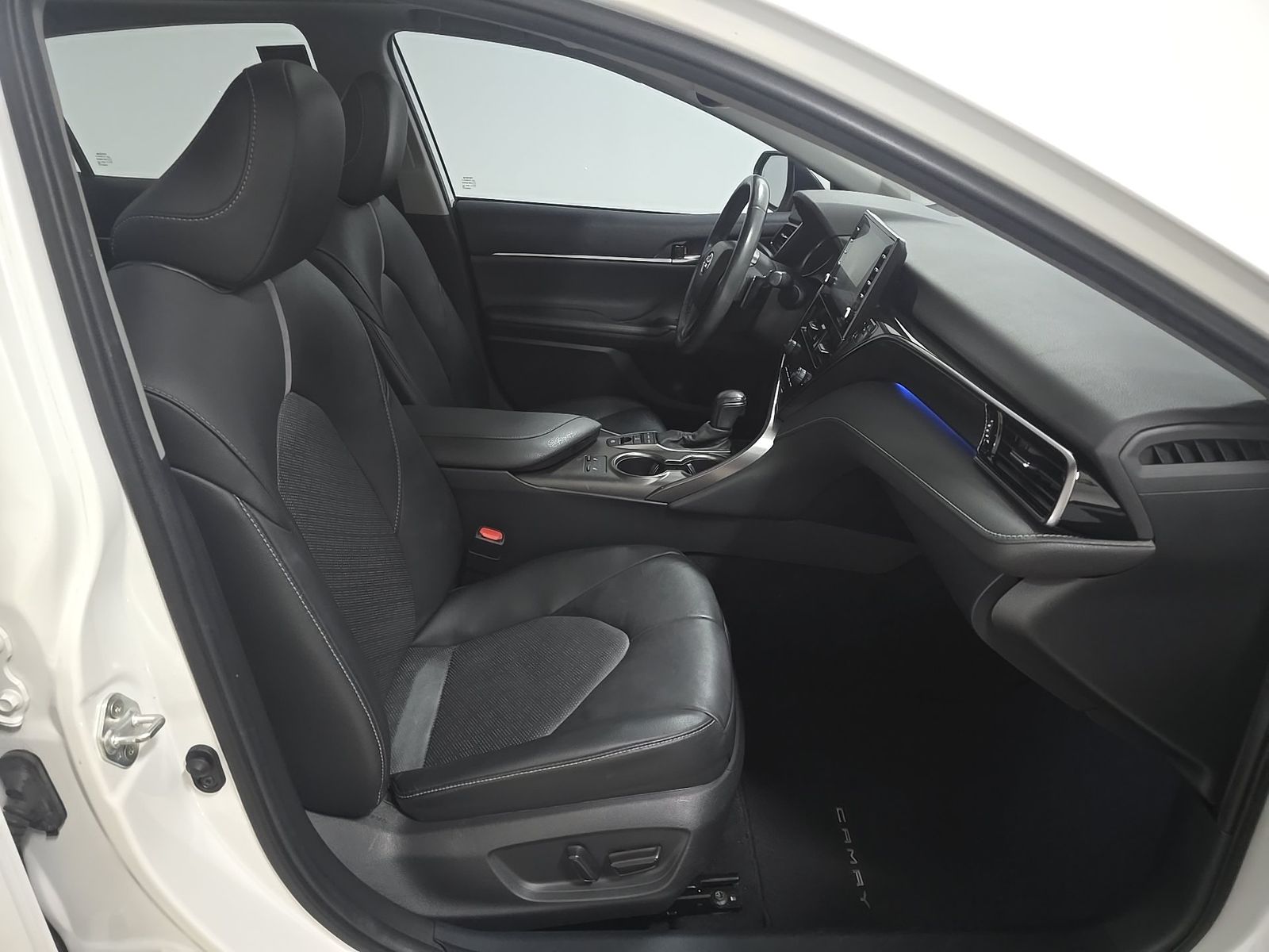 TOYOTA CAMRY - 9
