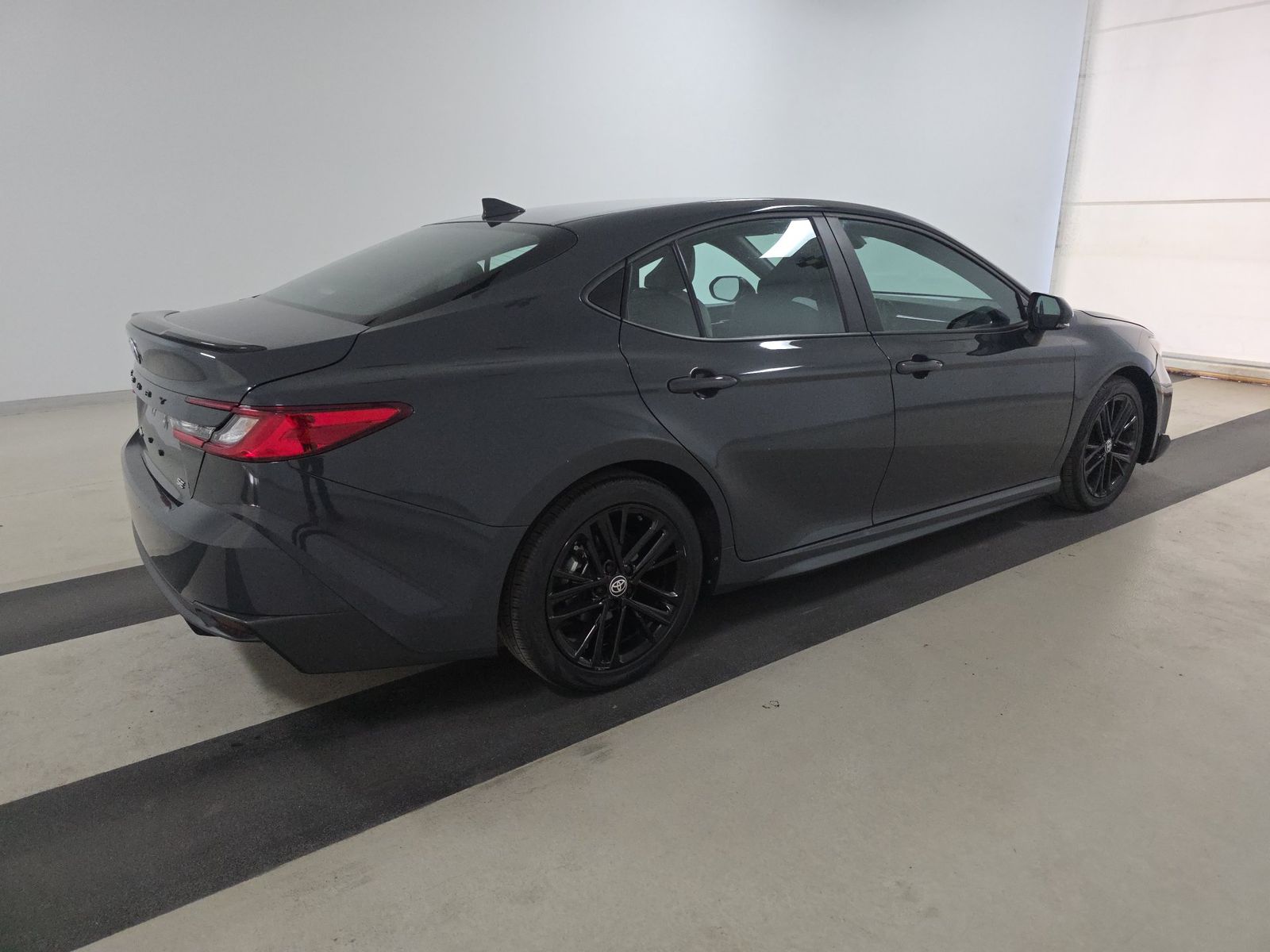 TOYOTA CAMRY - 5
