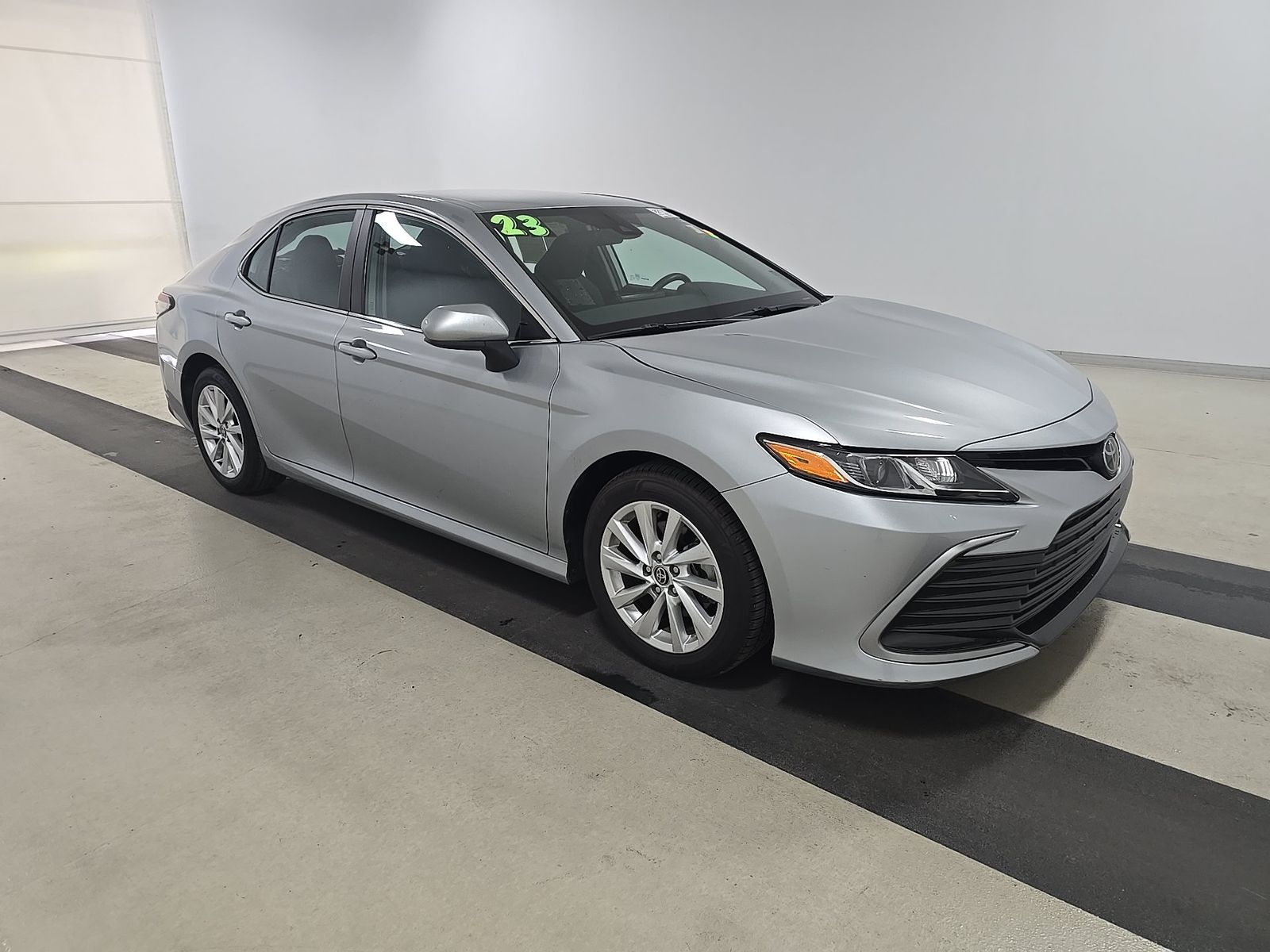 TOYOTA CAMRY - 4