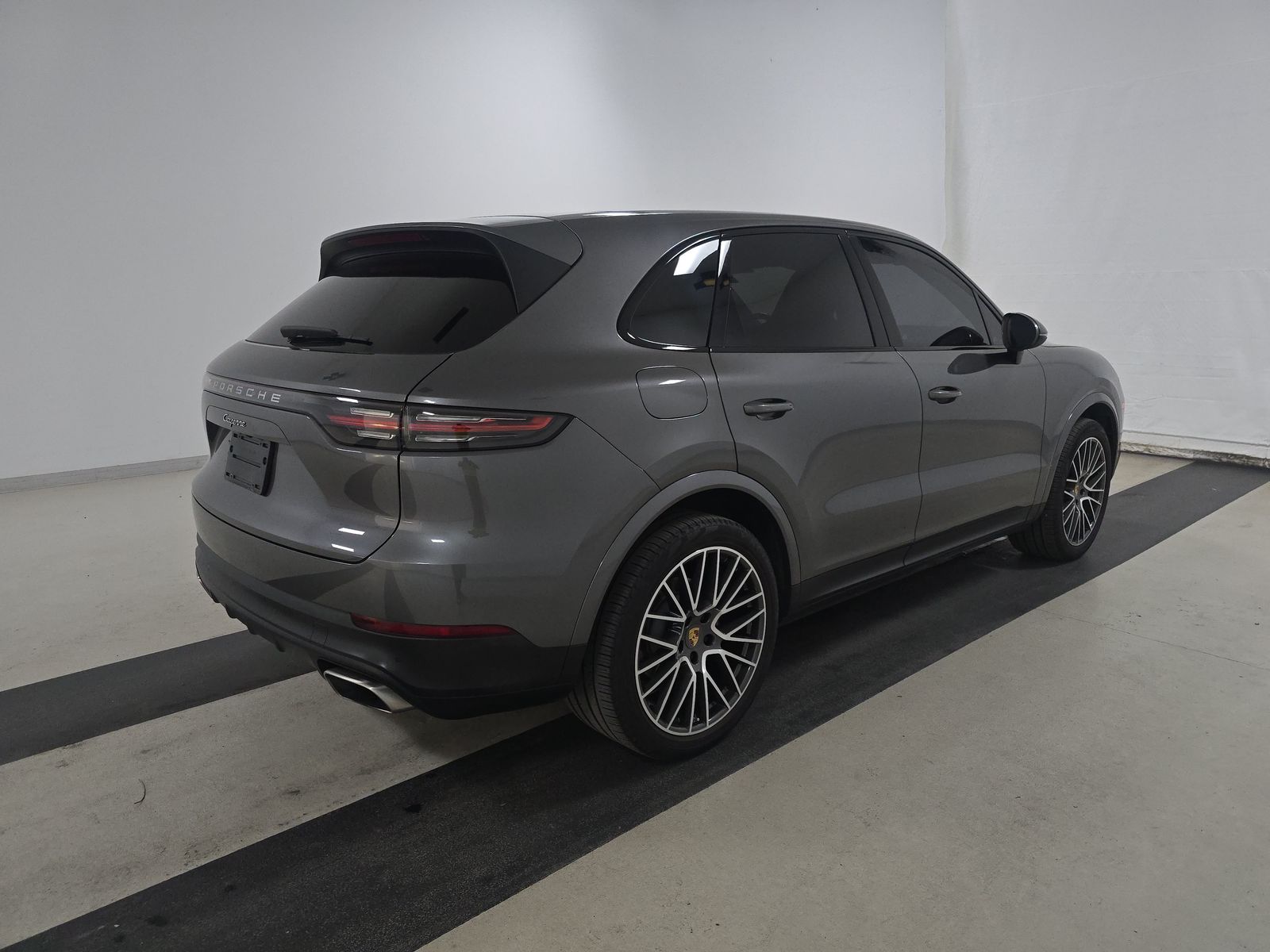 PORSCHE CAYENNE - 5