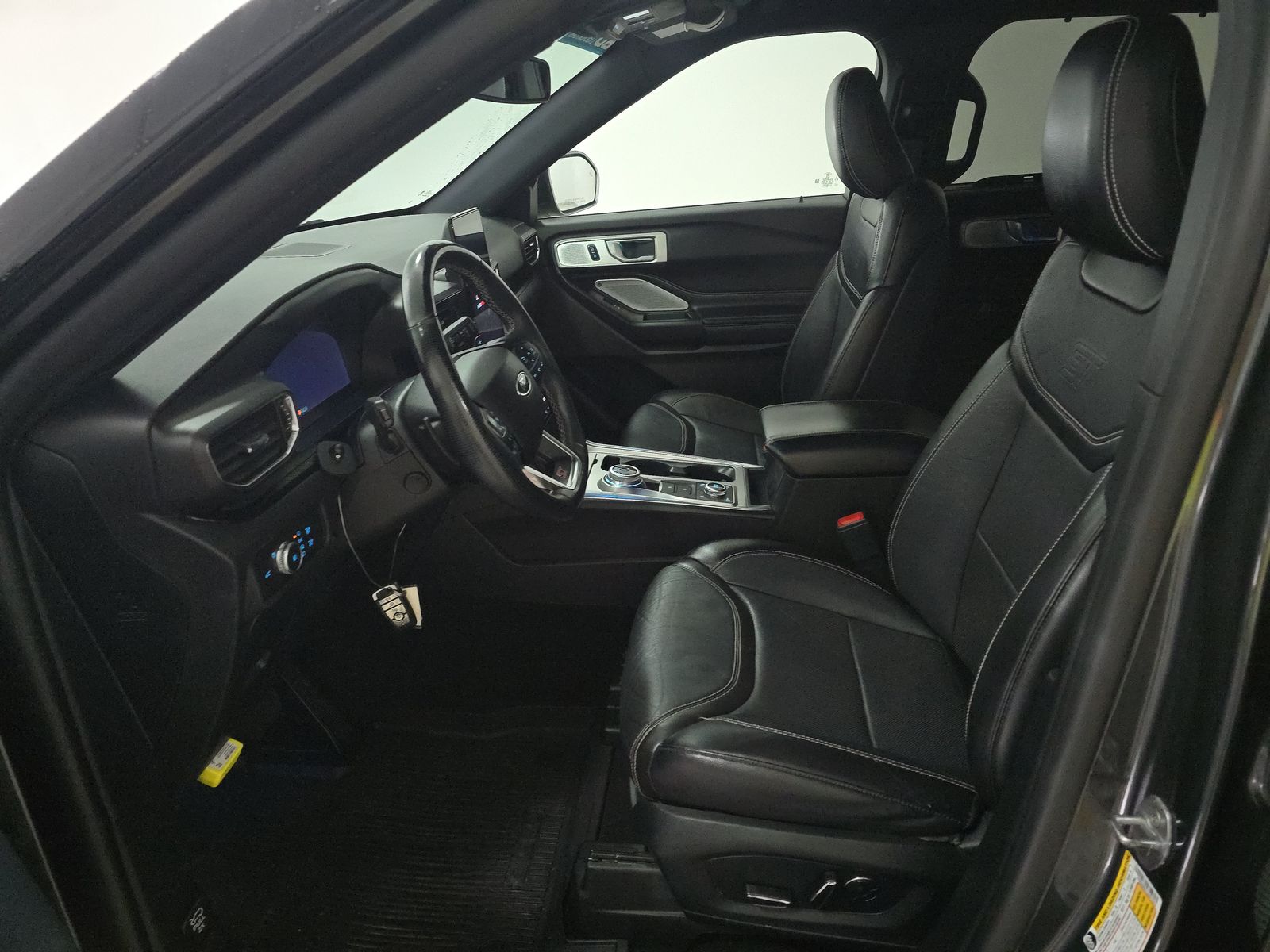 FORD EXPLORER - 8