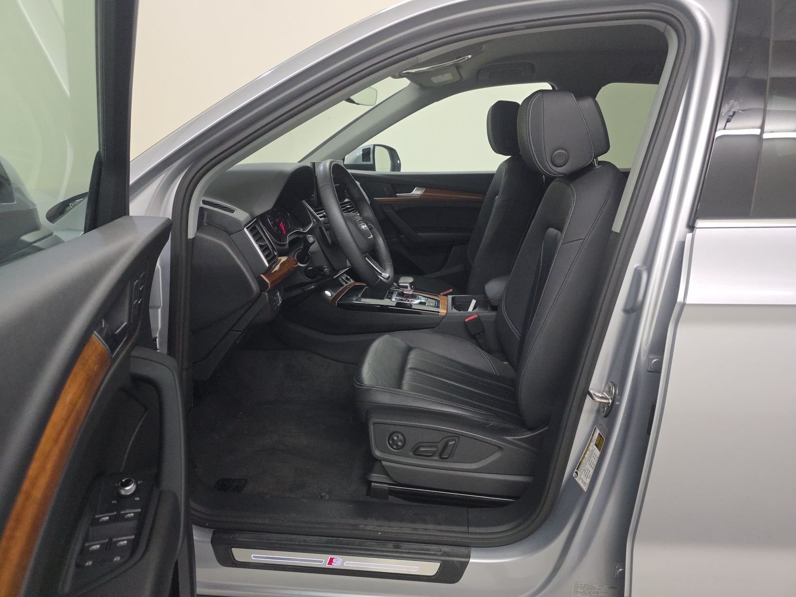 2023 Audi Q5 S line Premium AWD