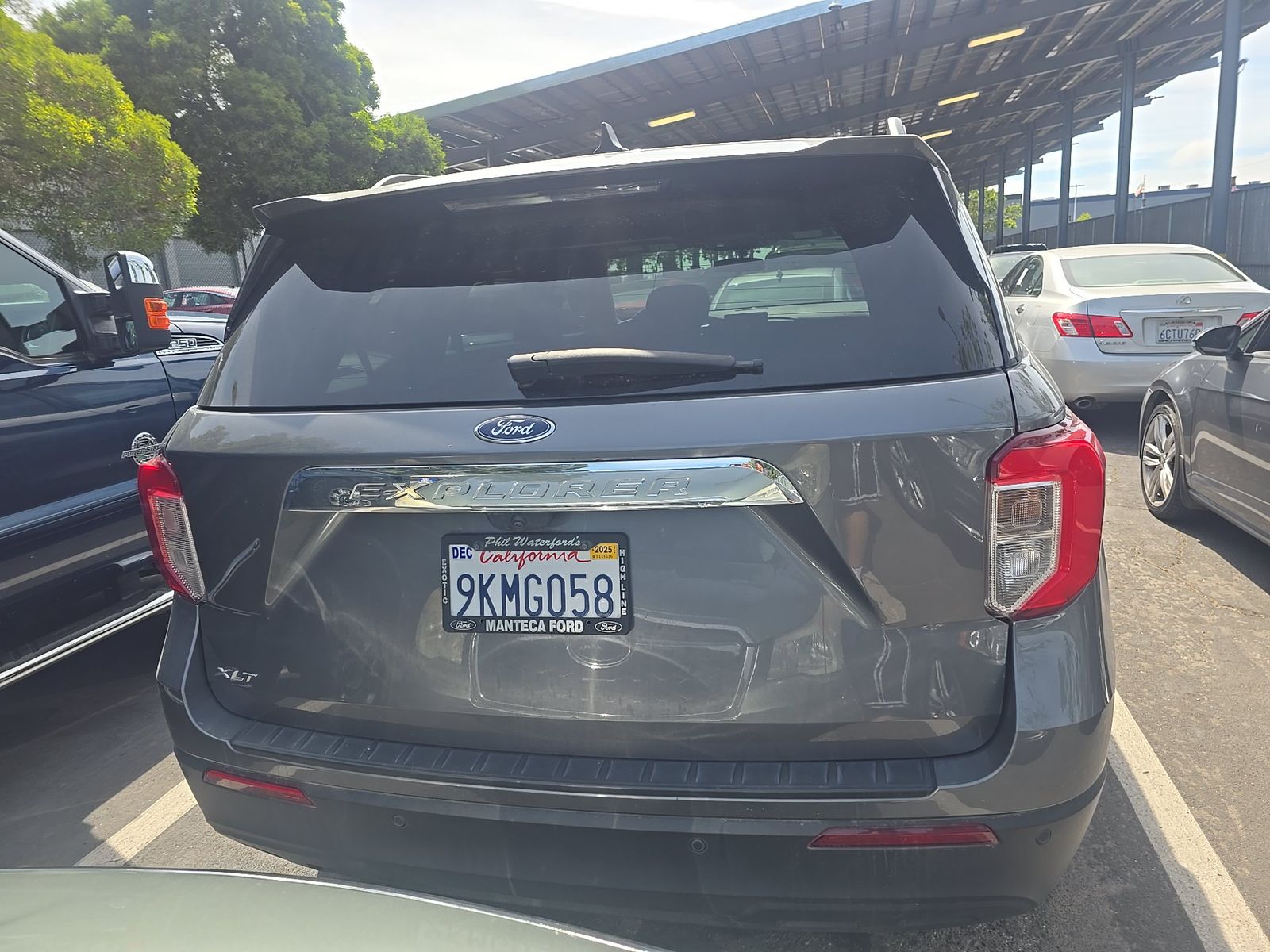 FORD EXPLORER - 6