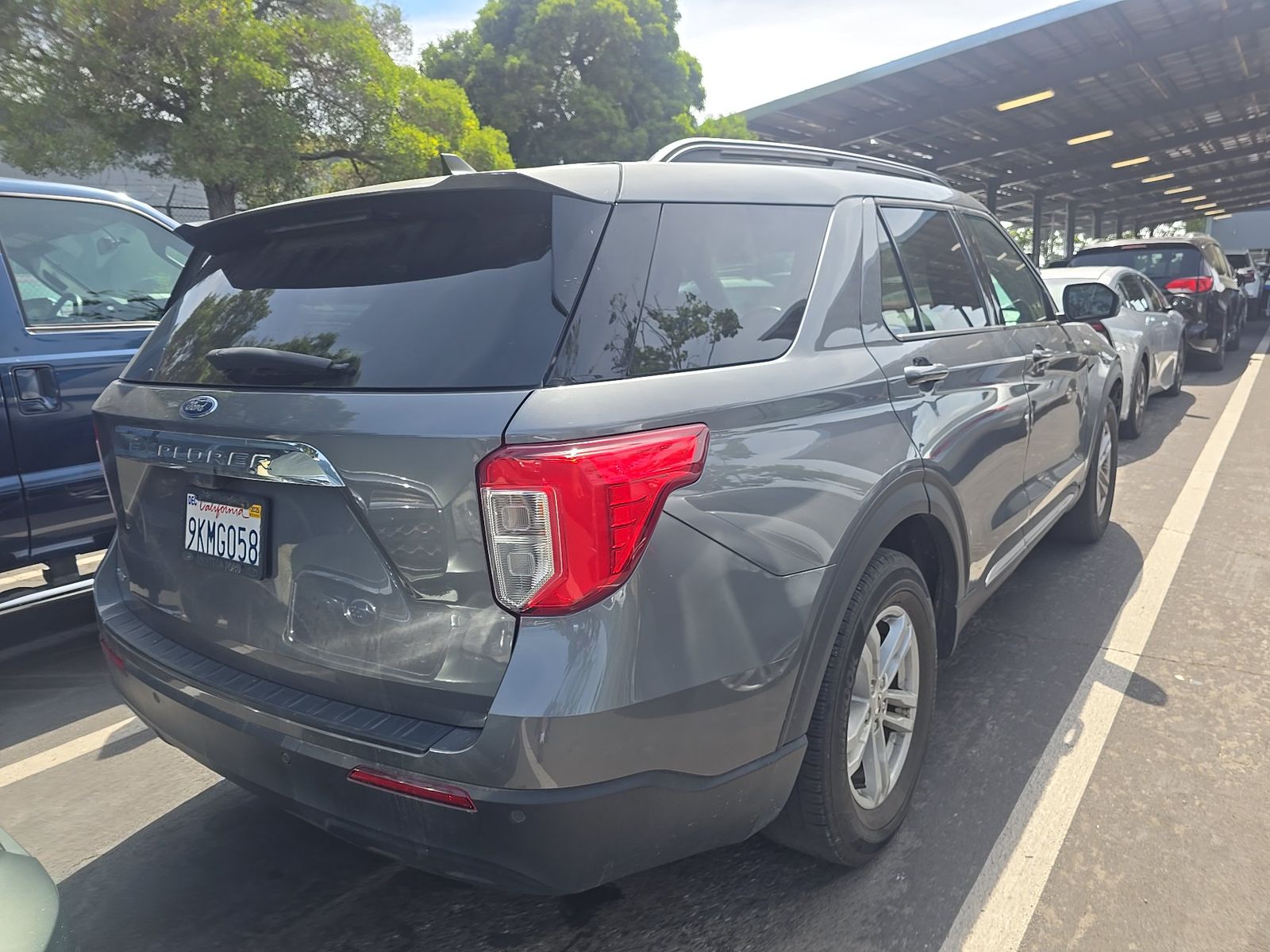 FORD EXPLORER - 5
