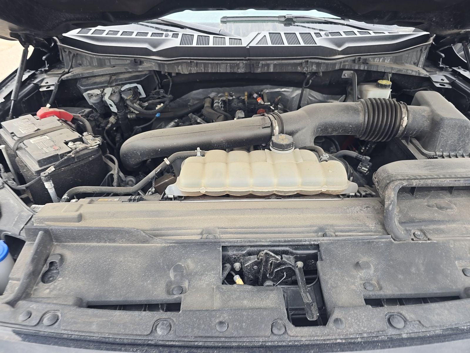 2024 Ford F-150 Lariat AWD