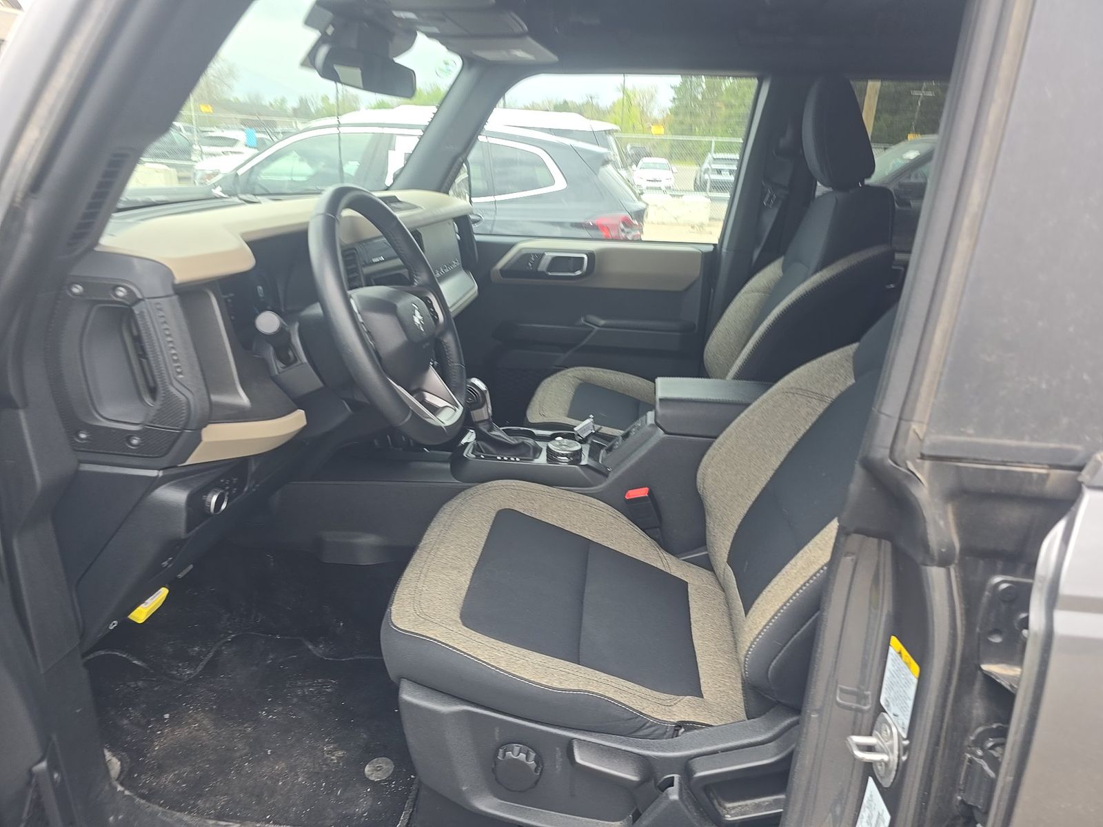 FORD BRONCO - 8