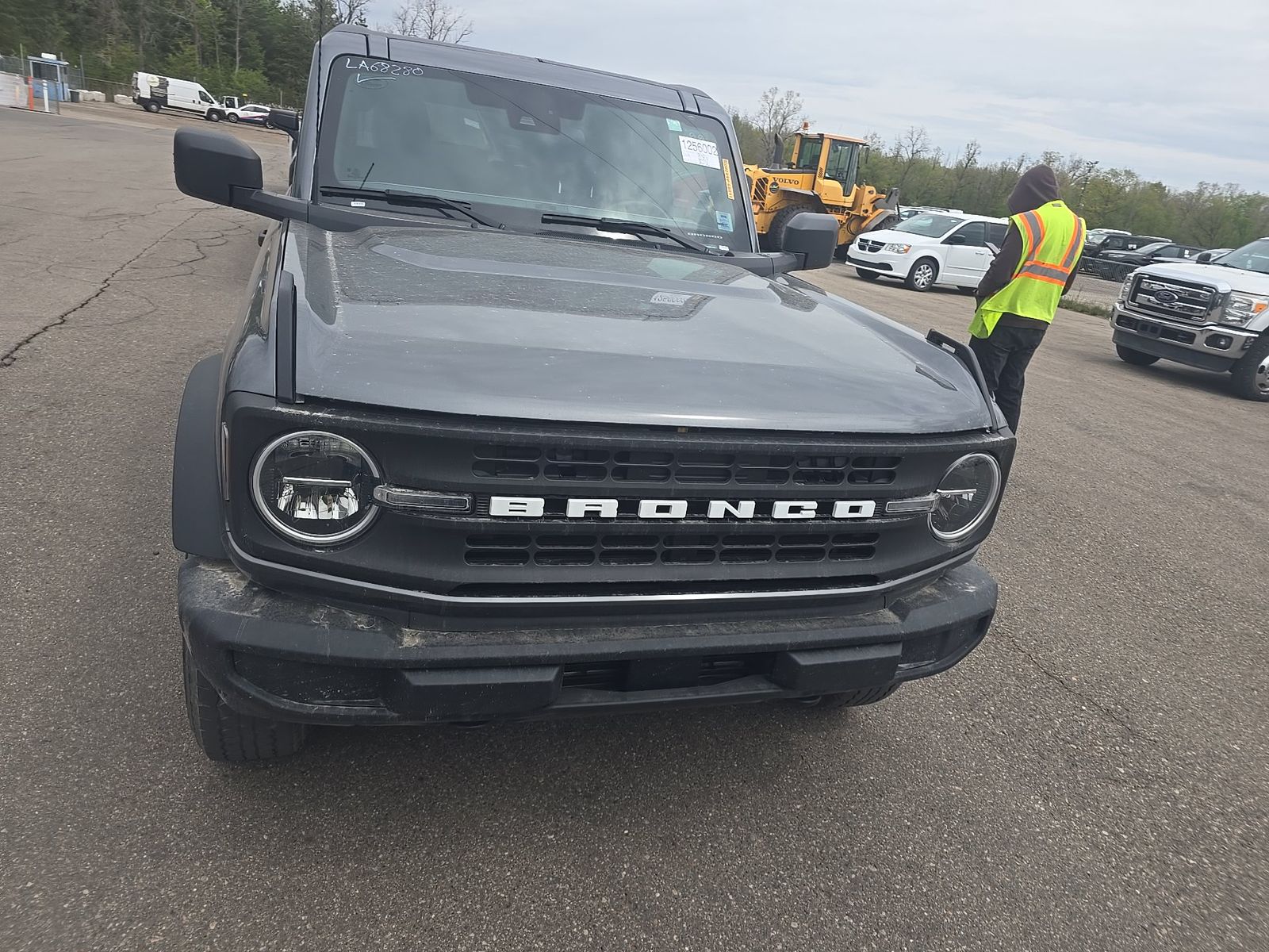 FORD BRONCO - 3