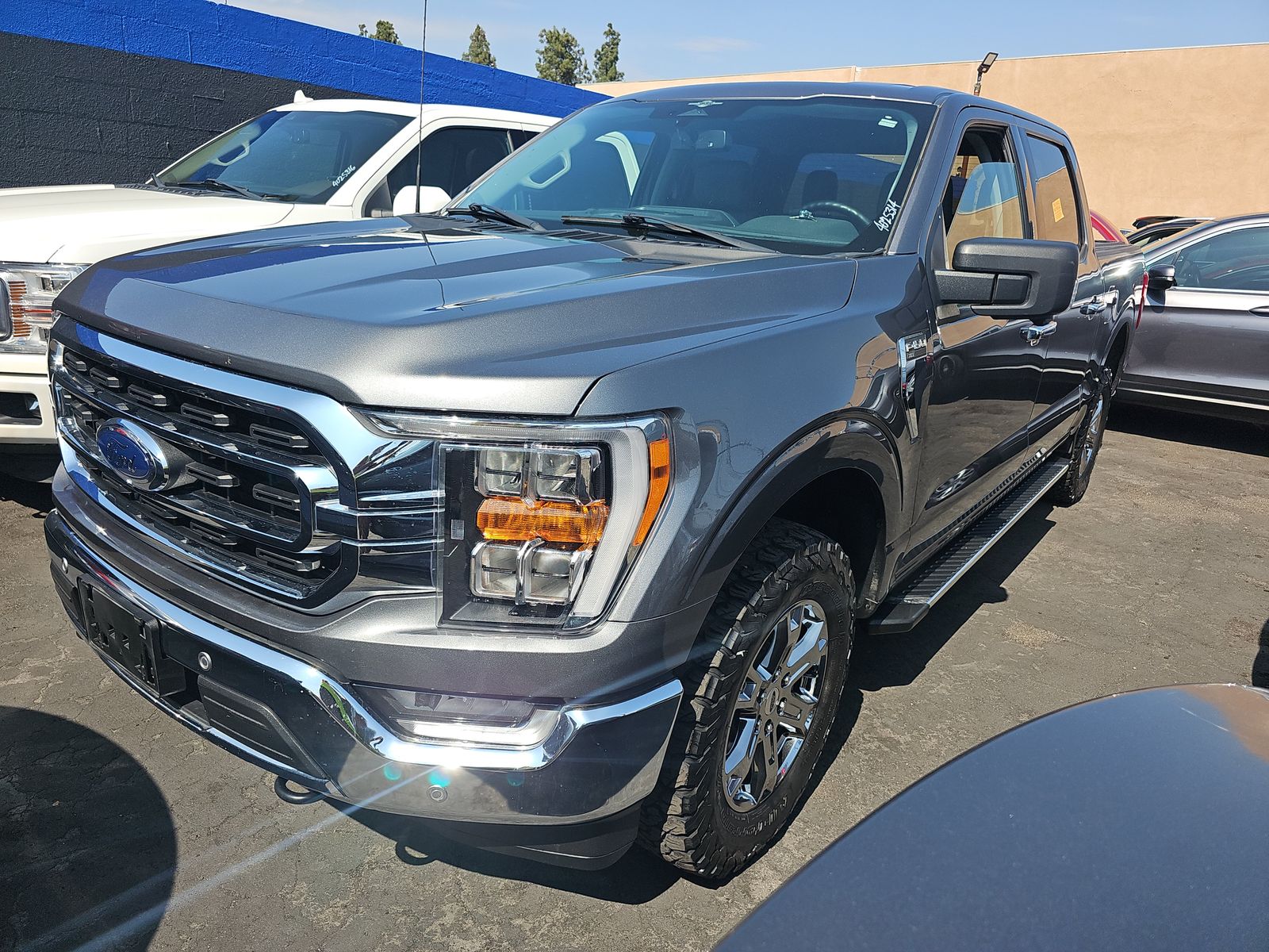 2023 Ford F-150 XLT AWD