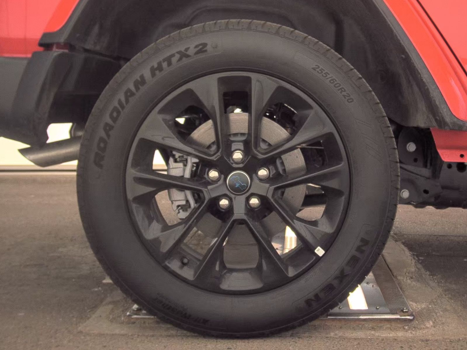 2025 Jeep Wrangler 4xe Sahara AWD
